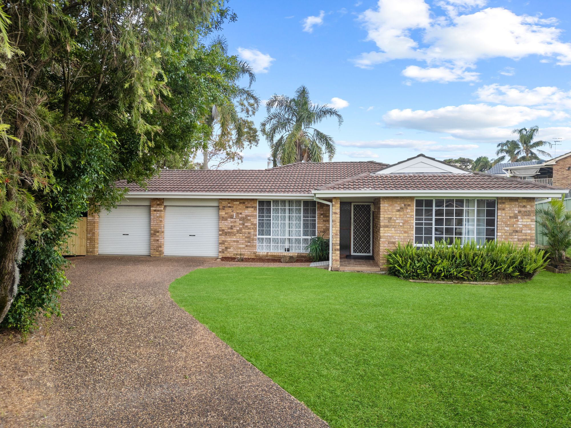 1 Sarah Close, Killarney Vale NSW 2261