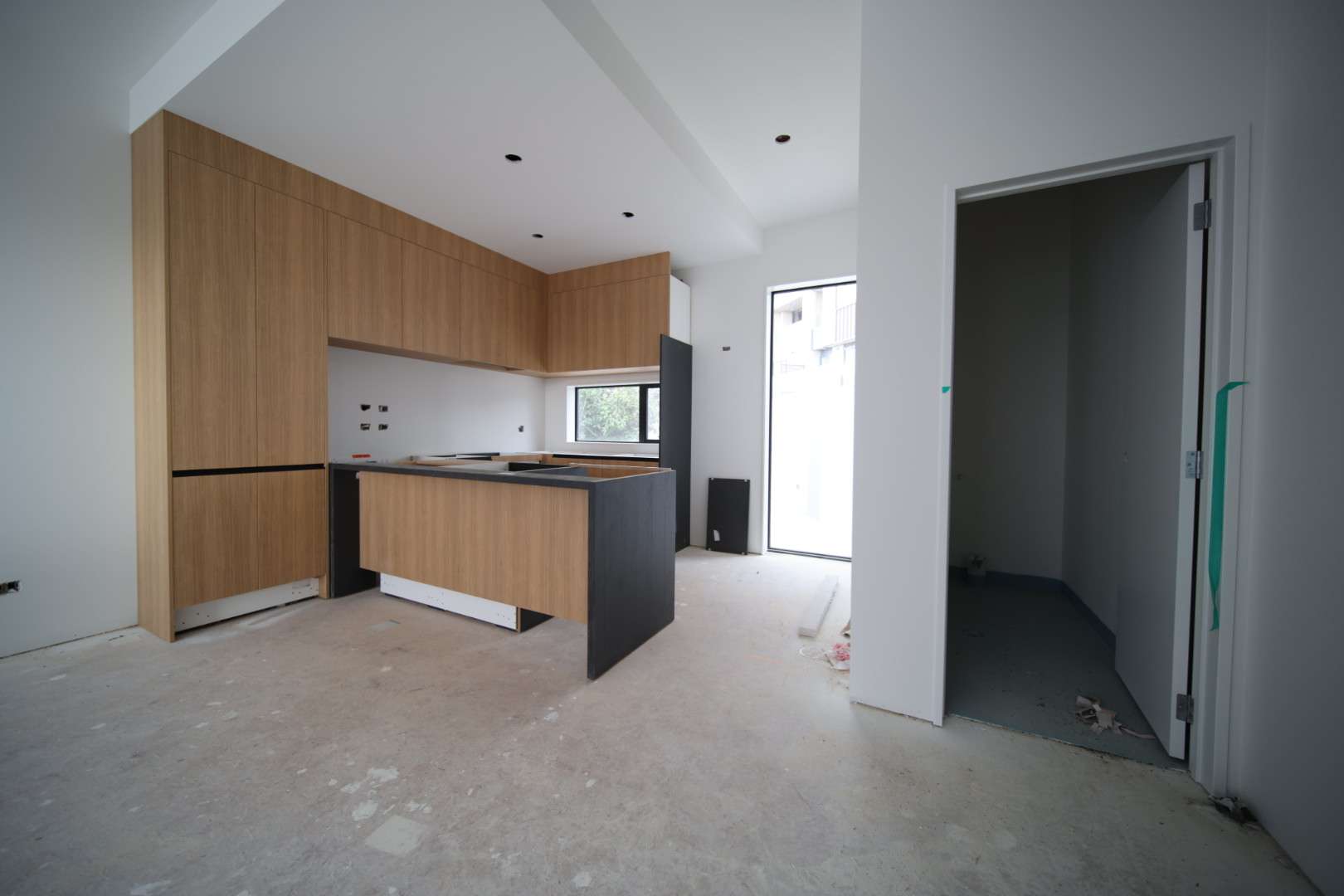 12/6-14 Meadowbank Road photo 17