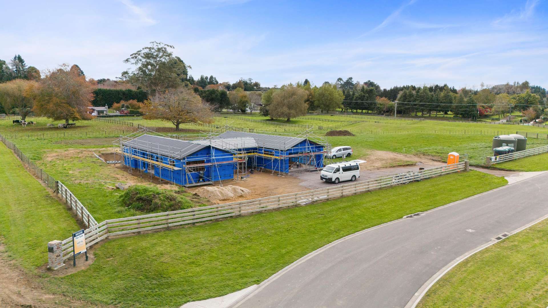 14 Dibley Drive photo 1