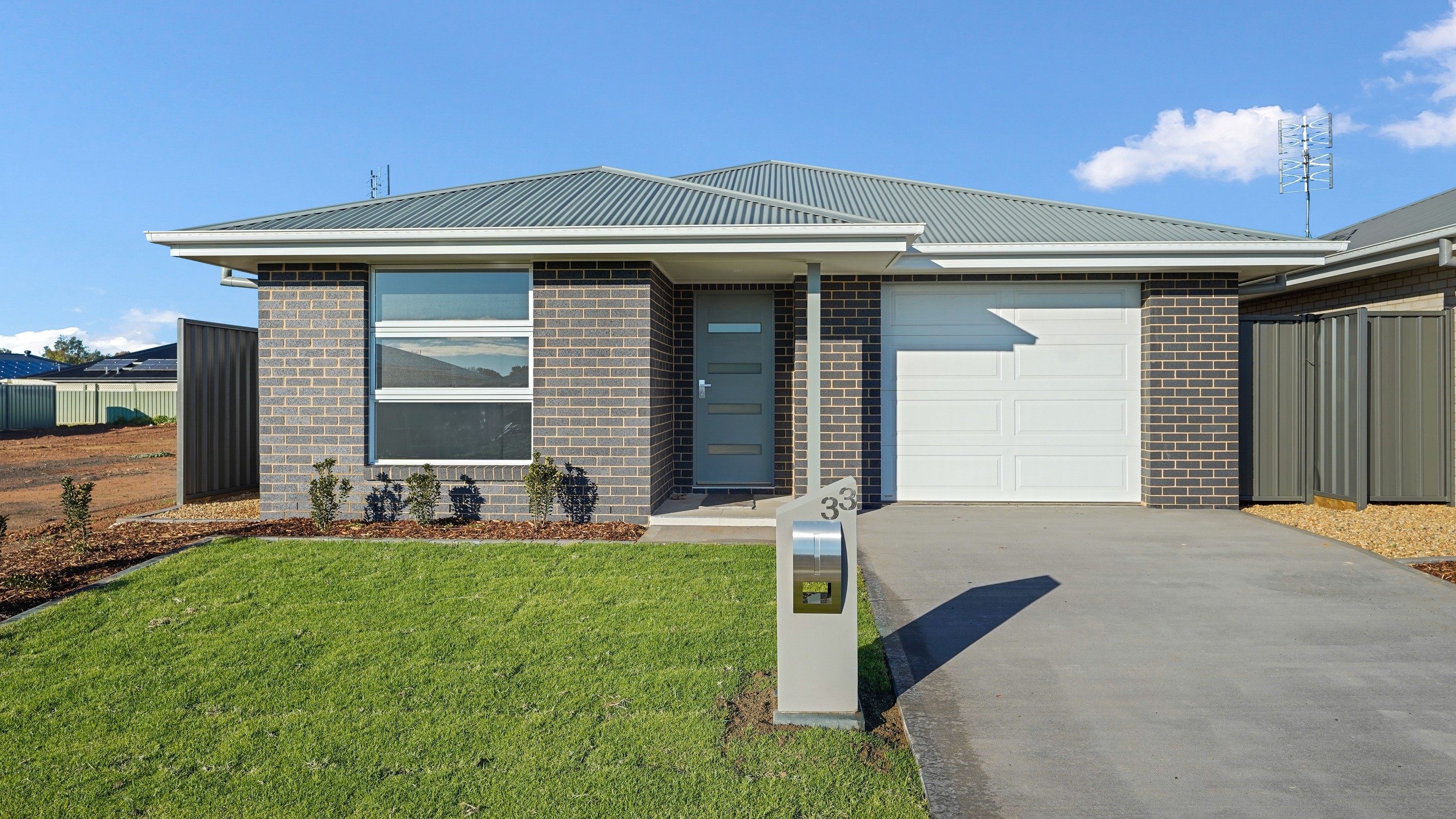 33 Violet Circuit, Dubbo, NSW 2830