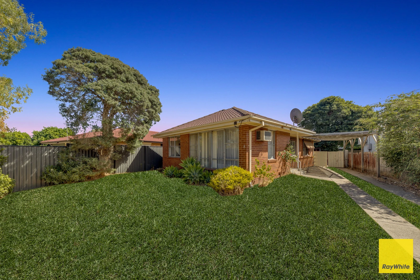 8 Eades Street, Laverton, VIC 3028