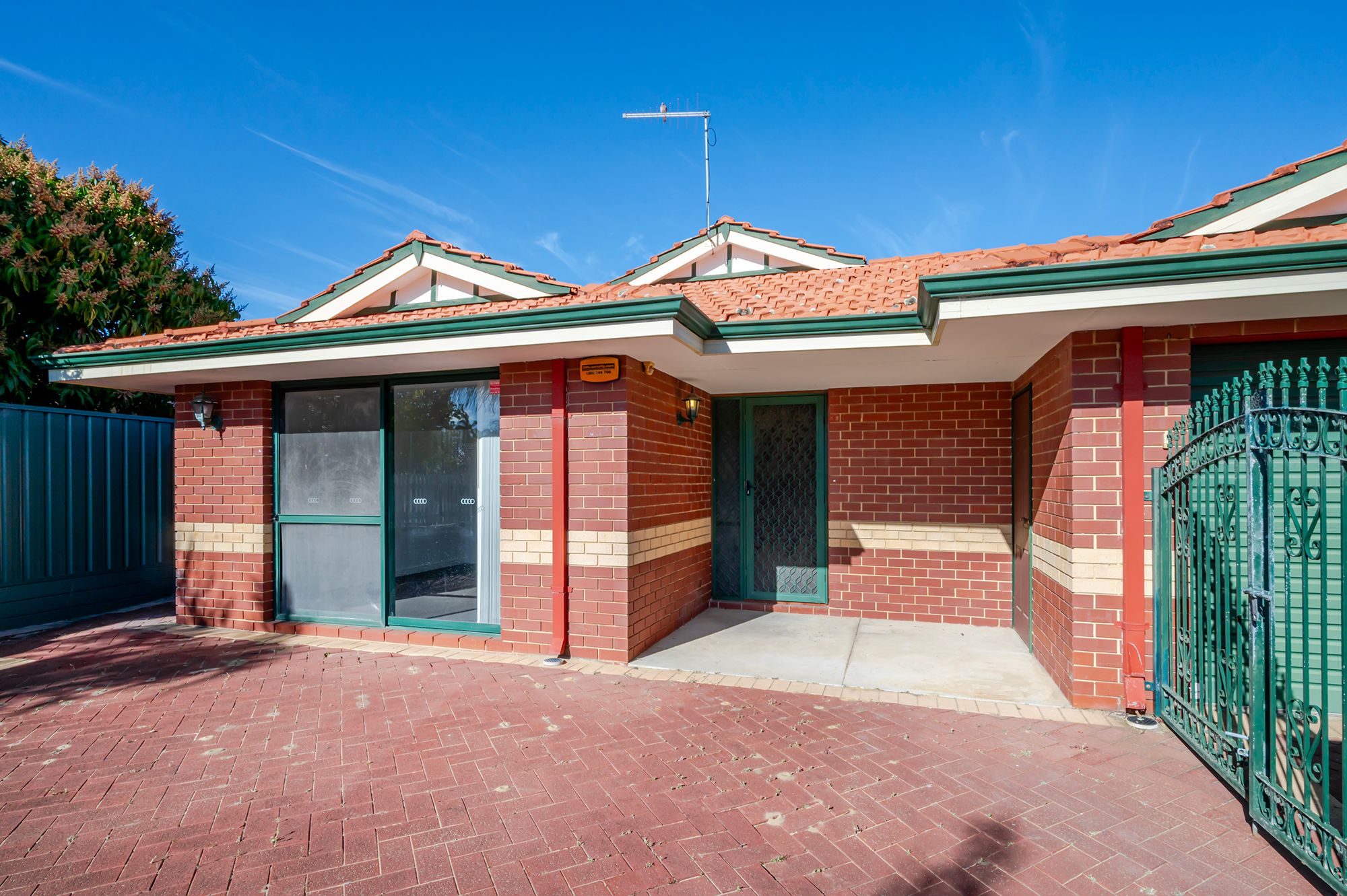 27 Shaw Road, Dianella, WA 6059
