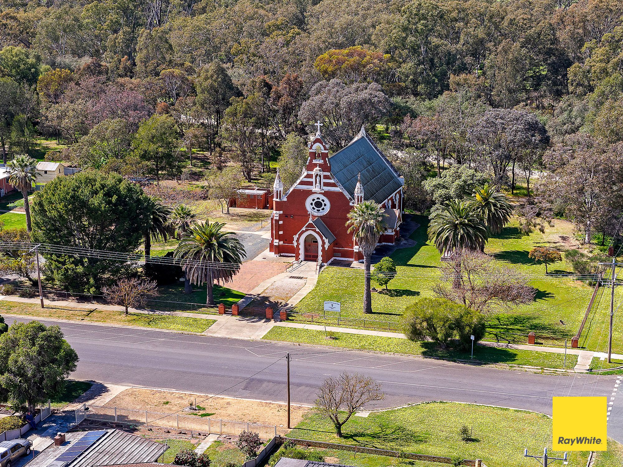 112 Campaspe Street — photo 8 of 12