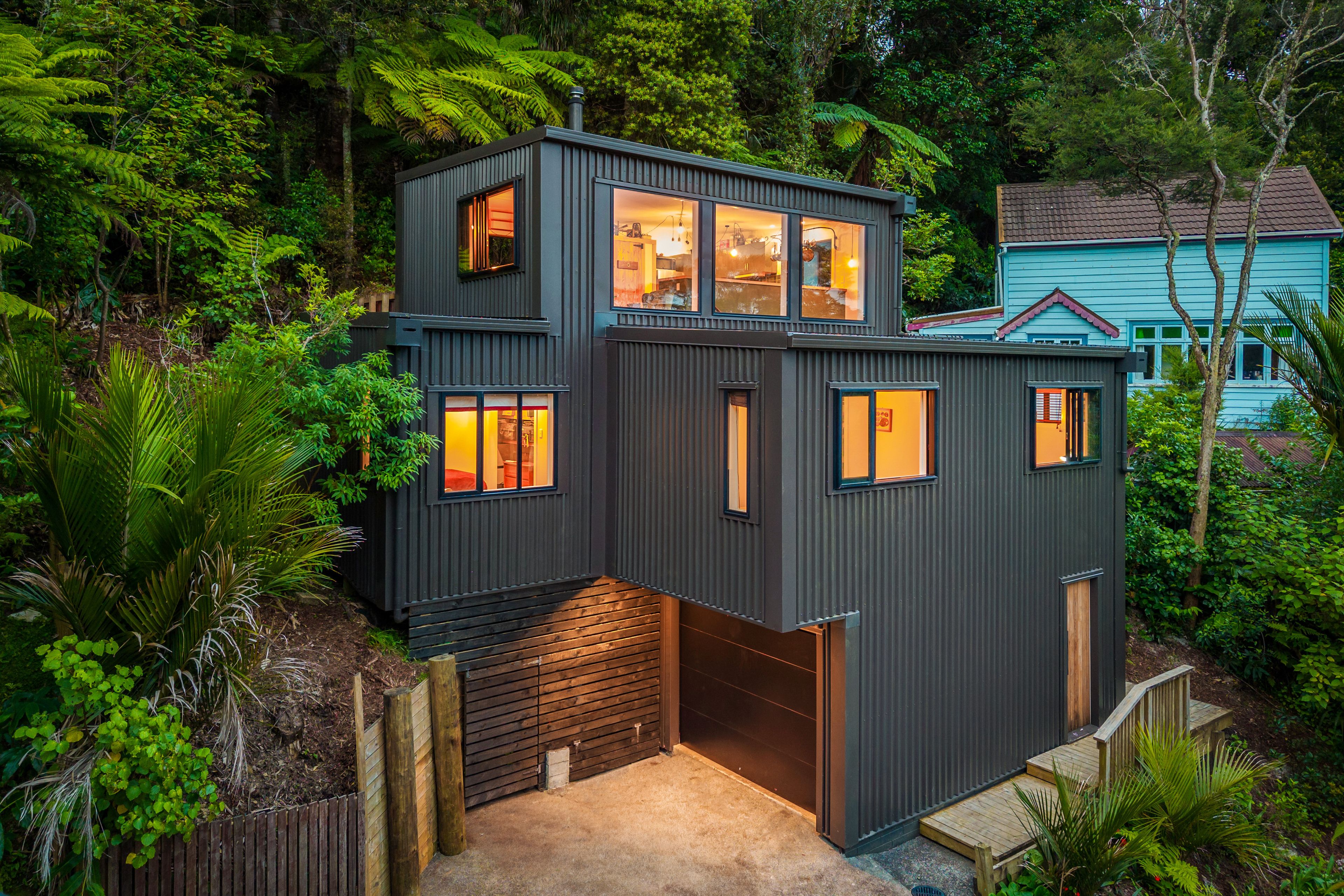 105 Laingholm Drive, Laingholm, Waitakere City