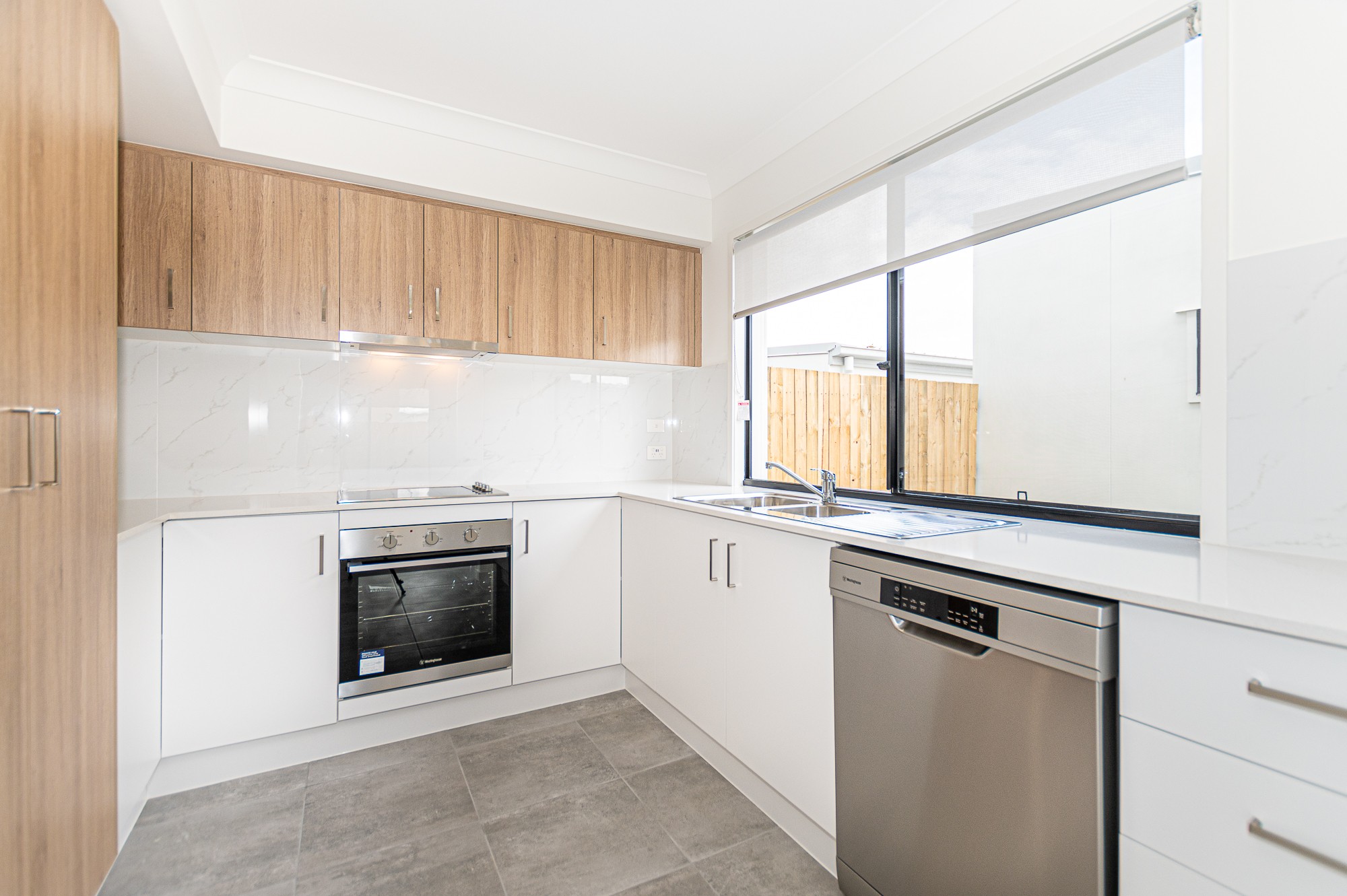 484 Grande Avenue, SPRING MOUNTAIN, QLD 4300