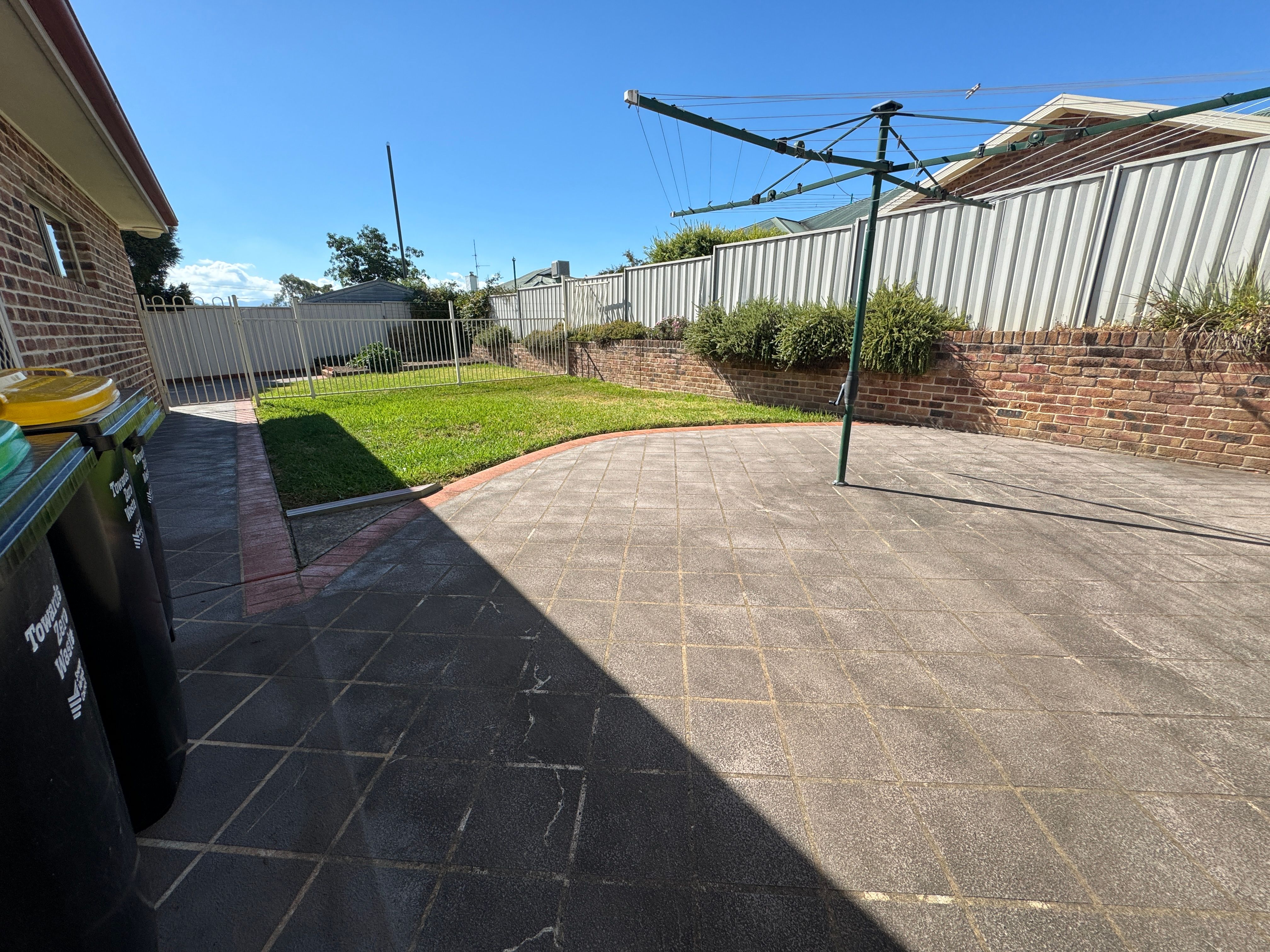24 Howick Street — photo 17 of 17