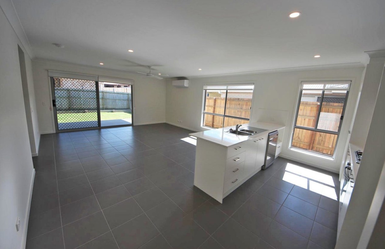 29 Midgley Street, Dakabin, QLD 4503