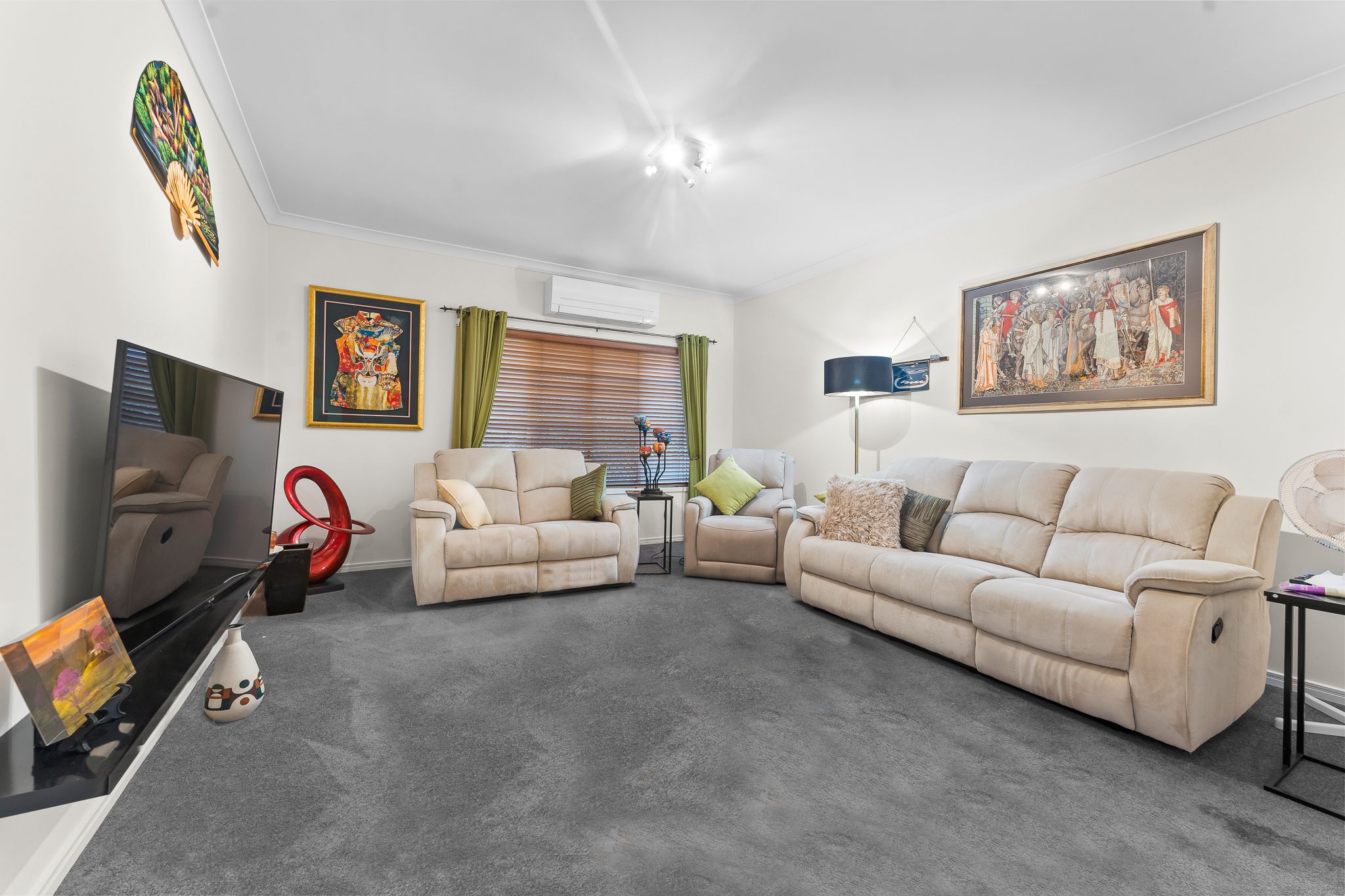 27 Kurrajong Circuit, North Lakes, QLD 4509