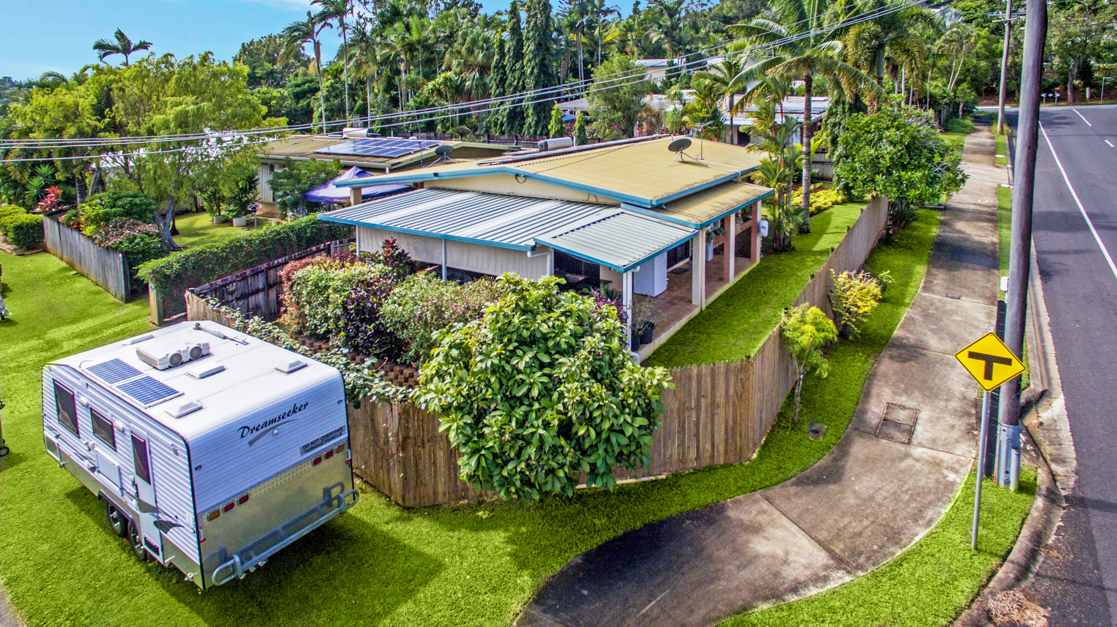 2/6 Madang Street, Trinity Beach, QLD 4879