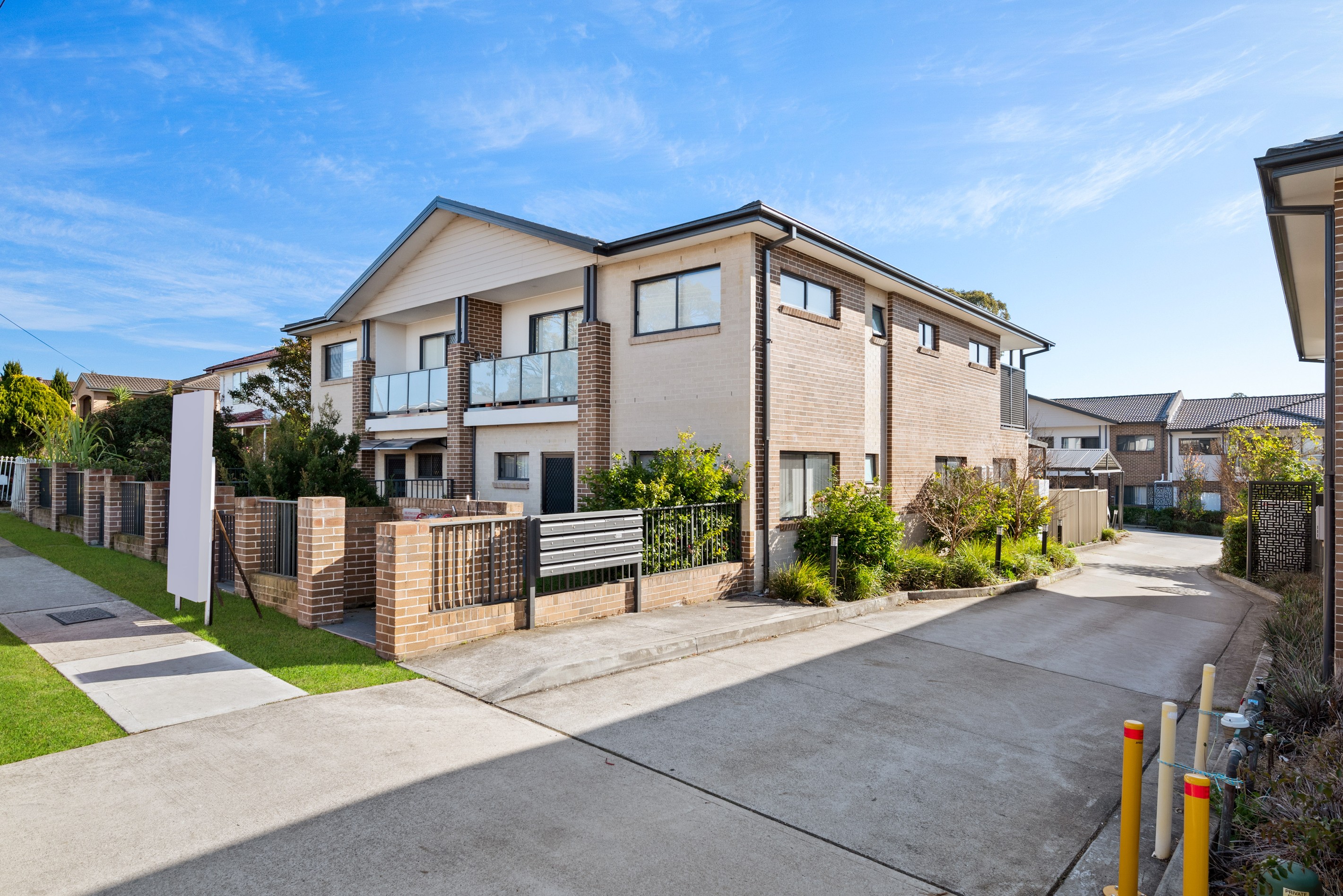 12/26 Third Avenue, Macquarie Fields, NSW 2564