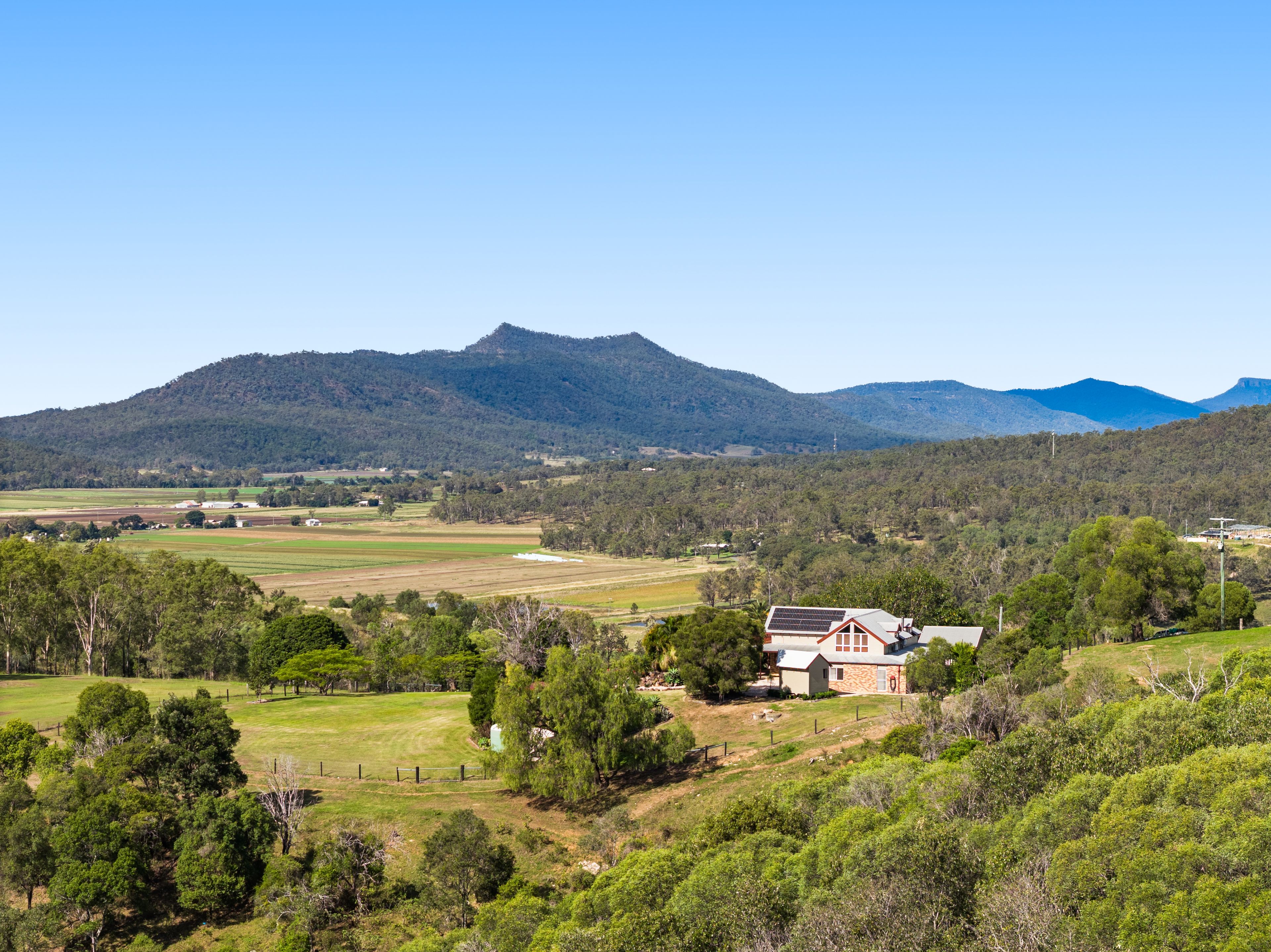 16 Coleman Road, Mulgowie, QLD 4341