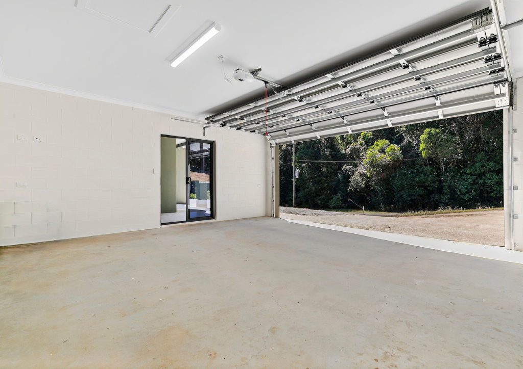 72A Masons Road — photo 9 of 30