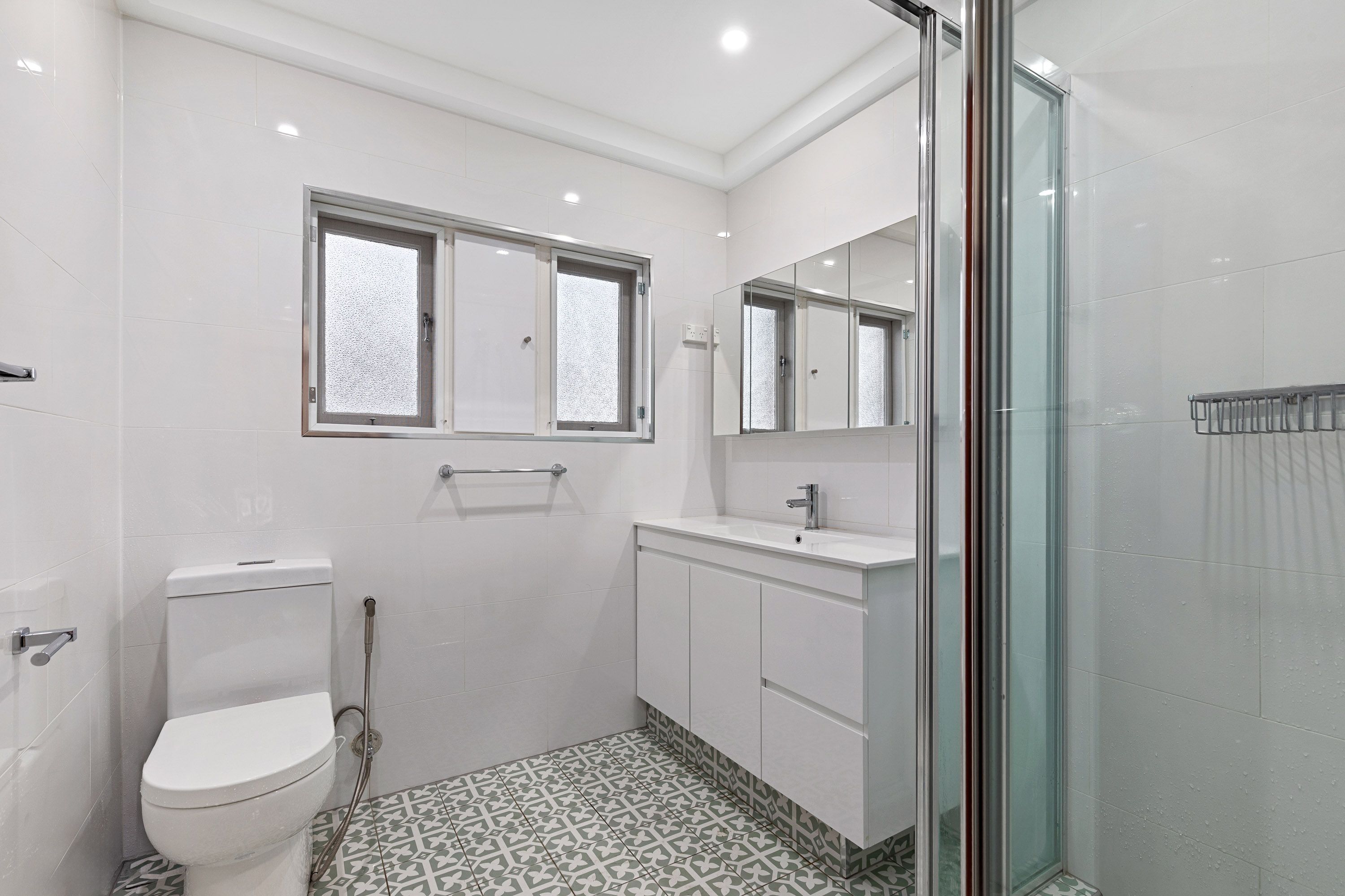 8 Fowler Avenue — photo 8 of 10