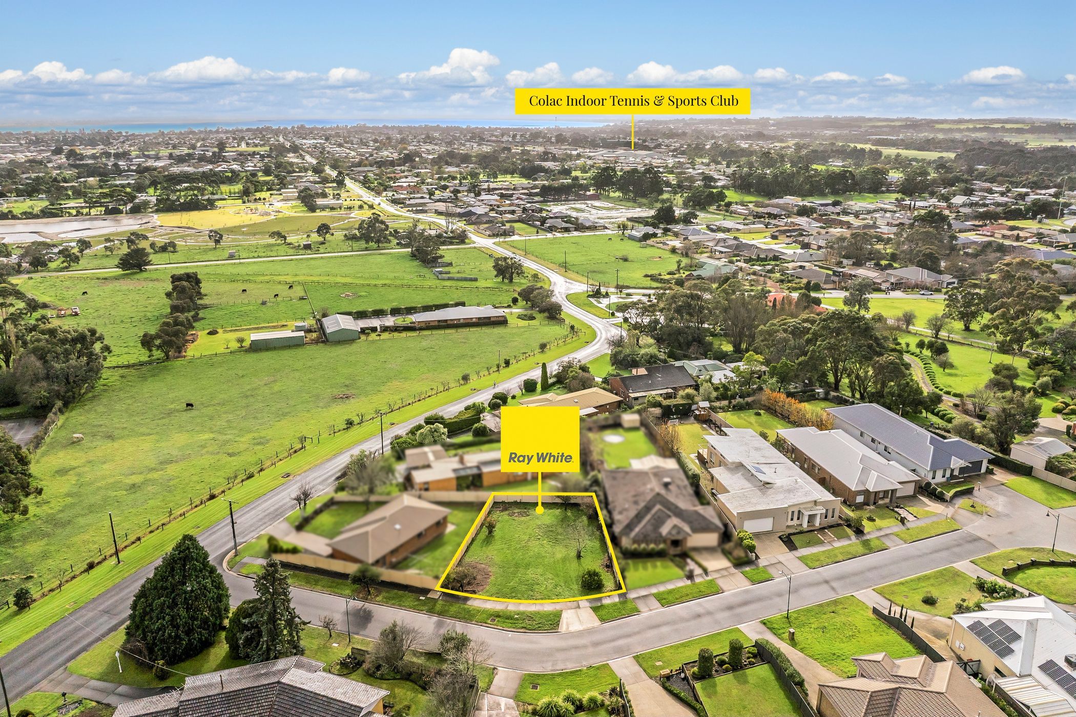 1A Almond Grove — photo from Ray White Colac