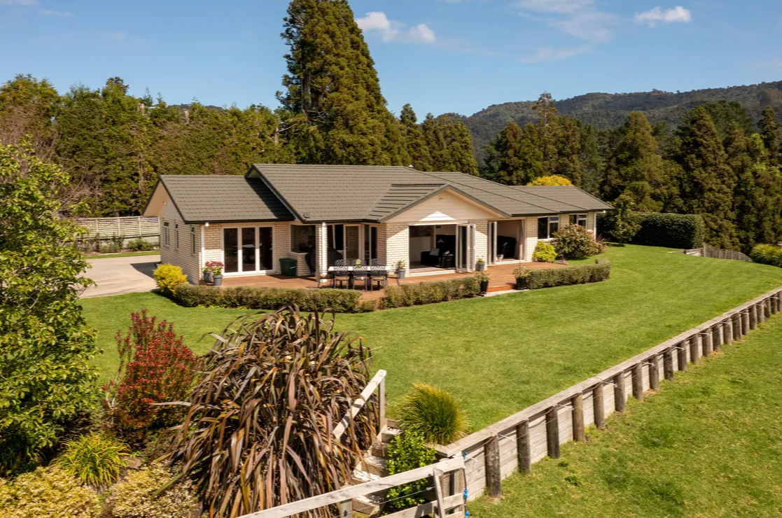 388 Manoeka Road, Te Puke, Western Bay Of Plenty District 3119 - Leased ...
