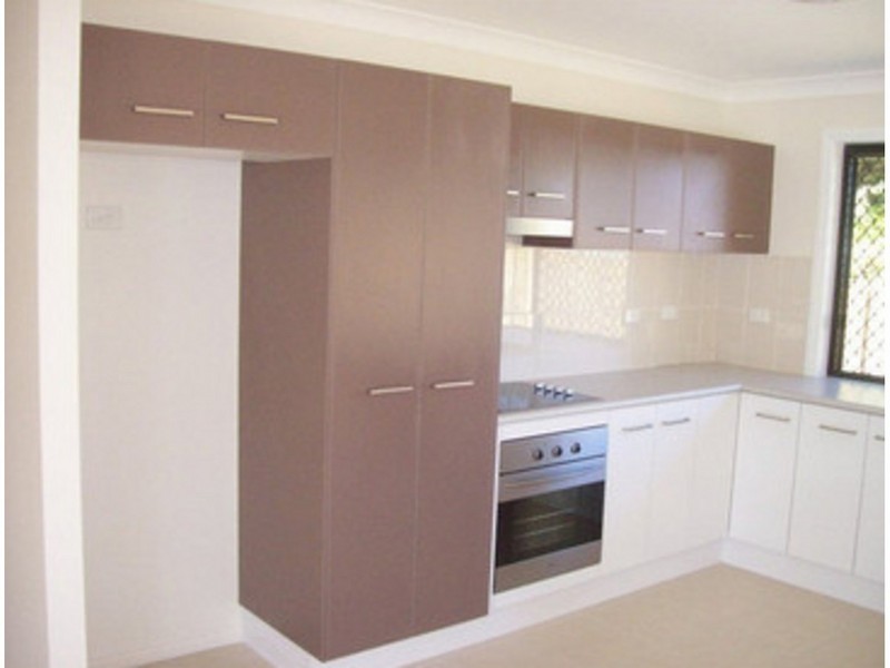 2/9 Tynan Street, Park Avenue, QLD 4701