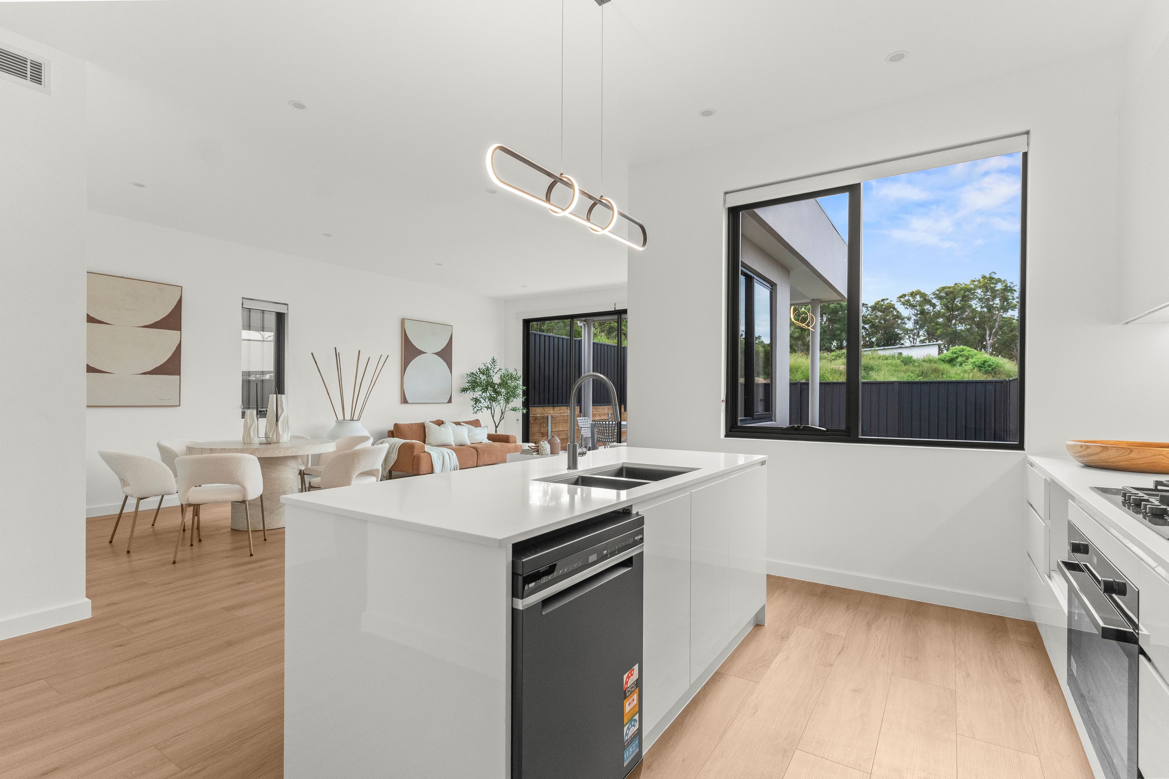 52 Awaba Street — photo 5 of 23