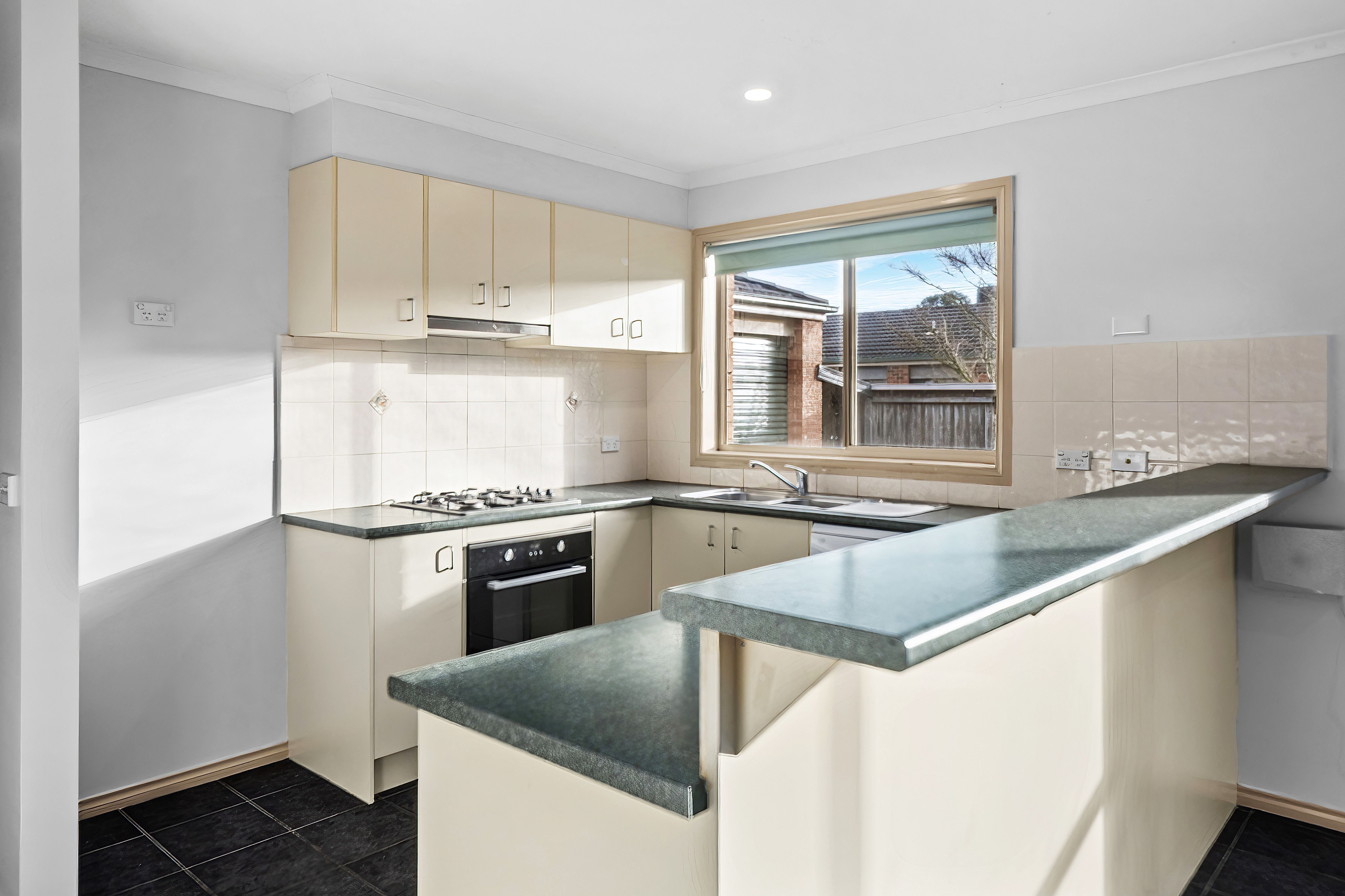 29 Orchard Court — photo 4 of 25
