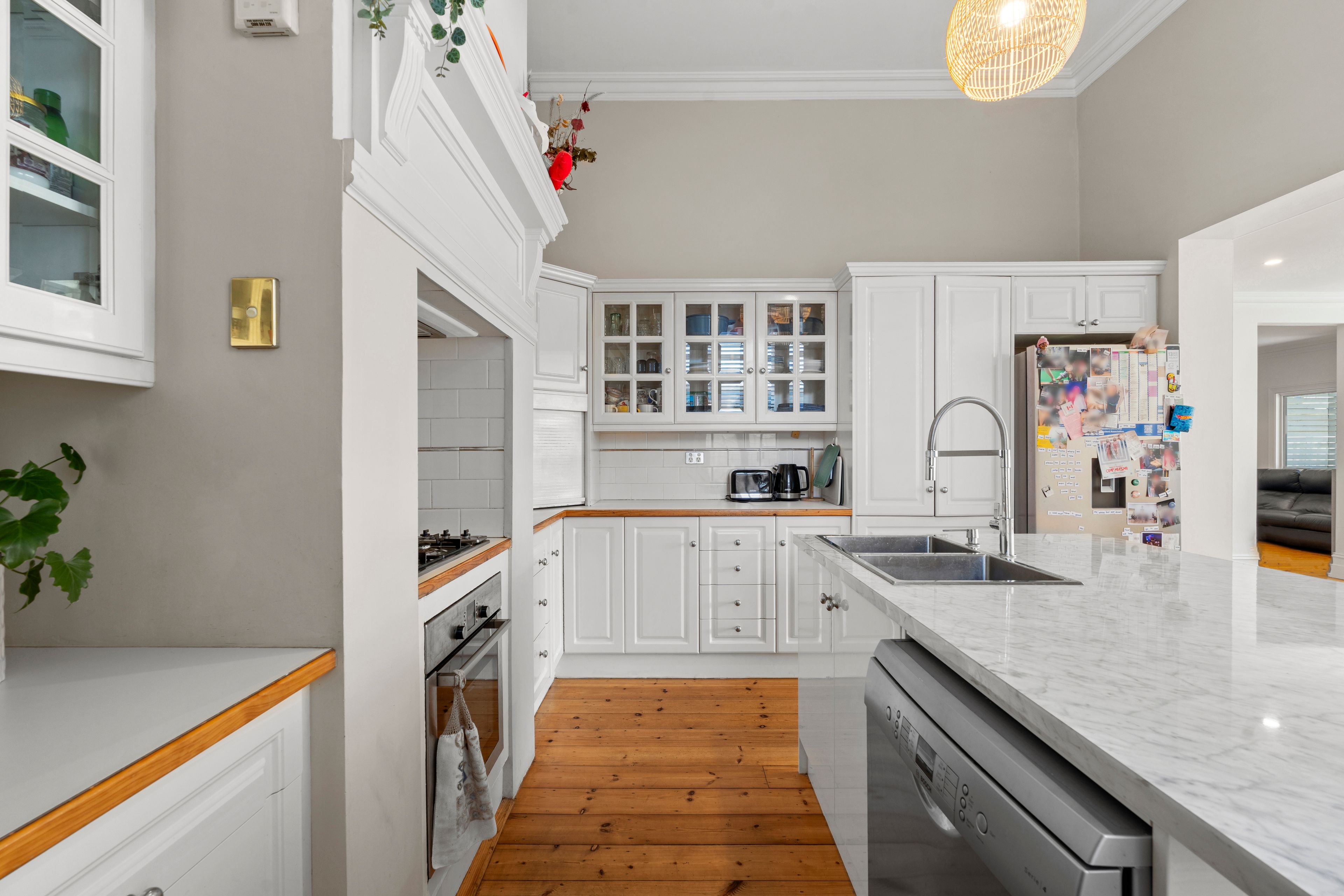 47 Tapleys Hill Road — photo 9 of 21