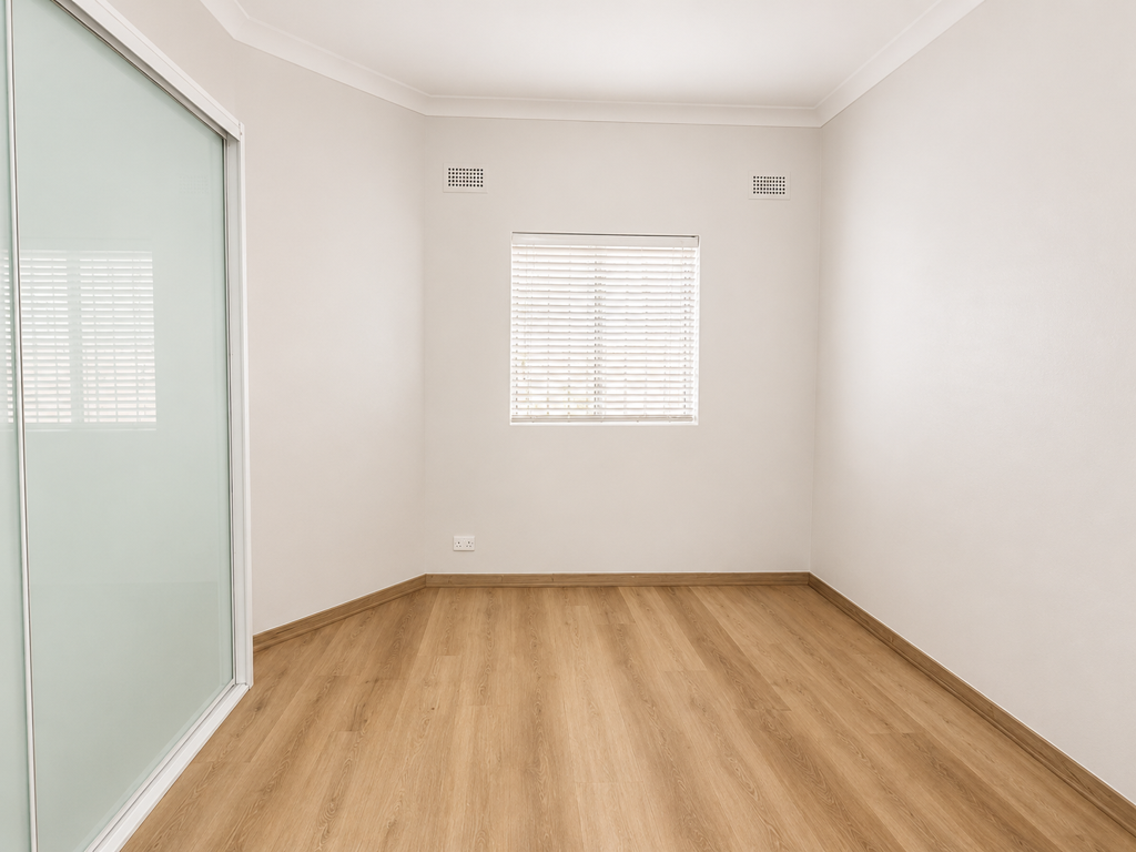 House 504 Burwood Road — photo 5 of 10