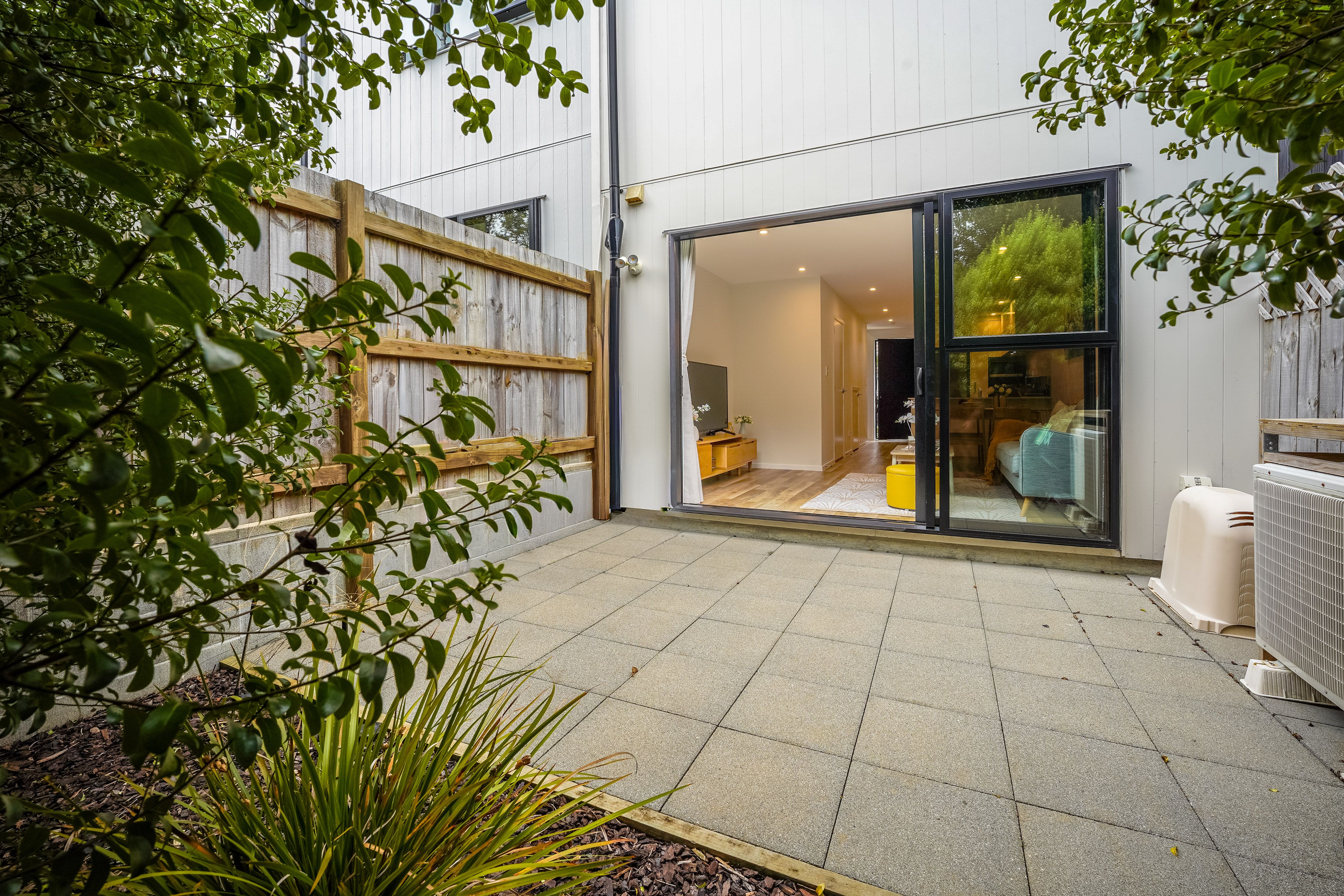 22 Tokai Place, Glen Eden, Waitakere City