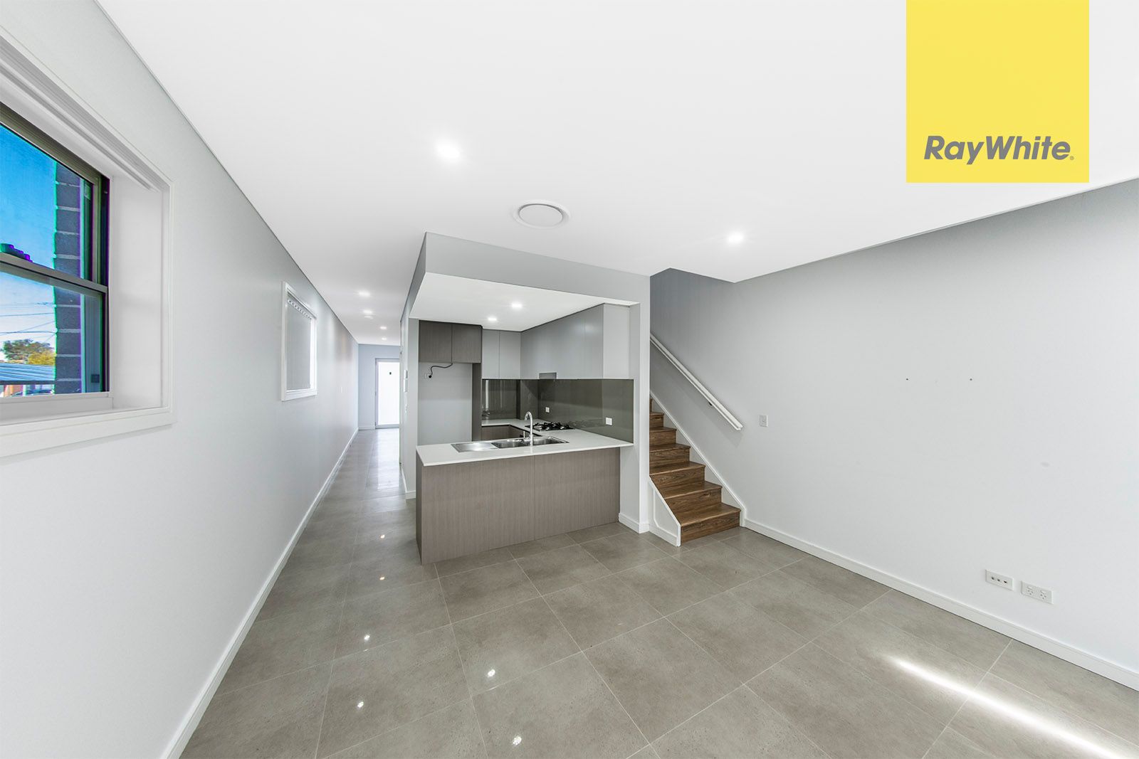 5/33 Louis Street — photo 6 of 13