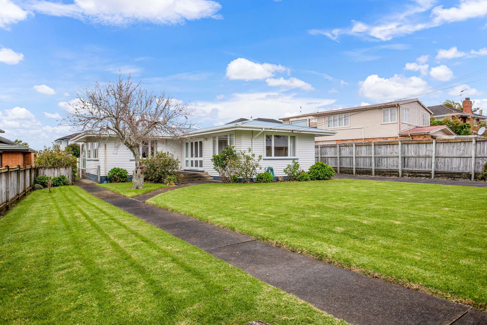 198 Bucklands Beach Road photo 1