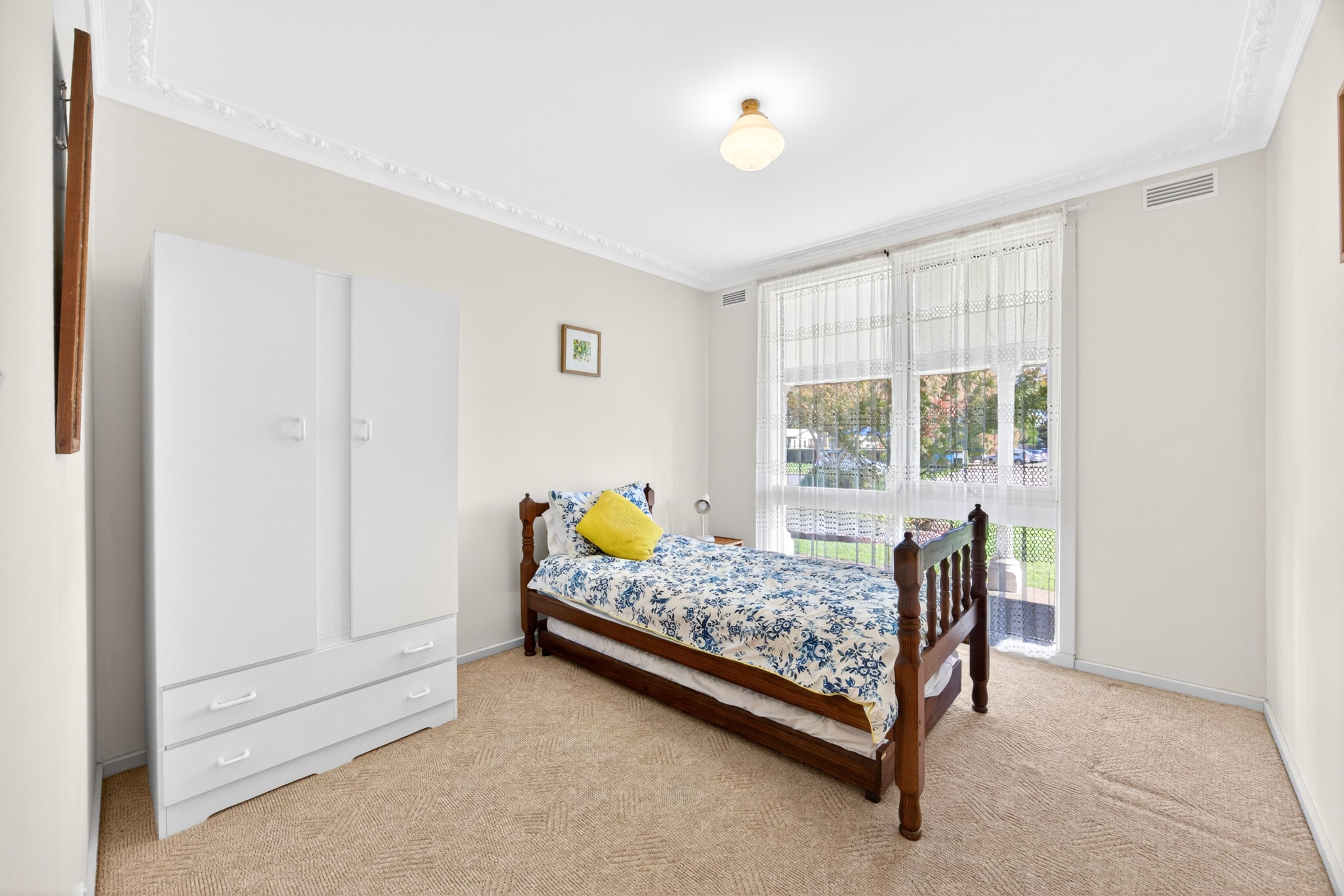 36 Loch Street — photo 11 of 16