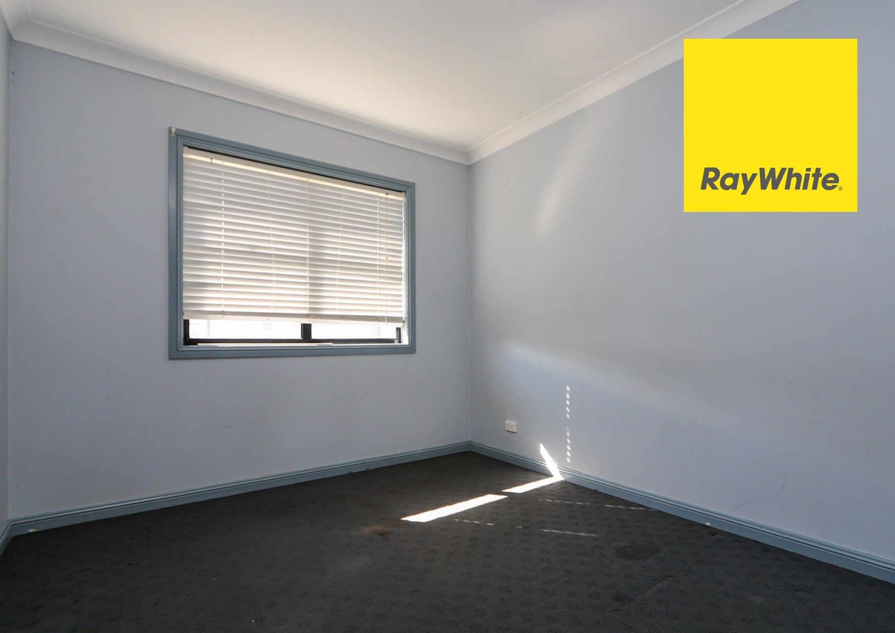 27 Kingfisher Drive, Inverell, NSW 2360
