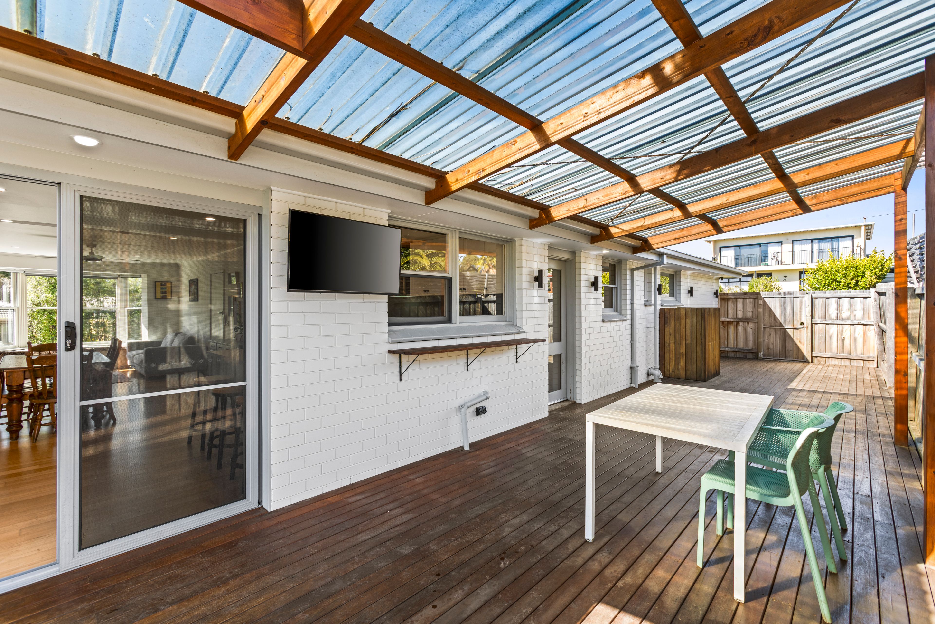 62 Peter Street — photo 15 of 17