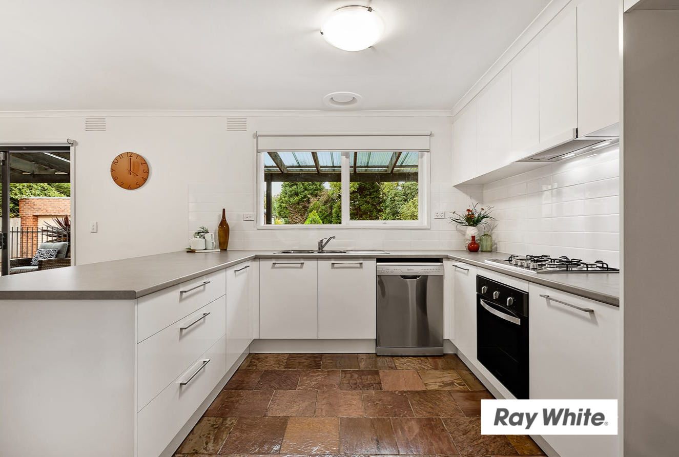 25 Lascelle Drive, Vermont South, VIC 3133
