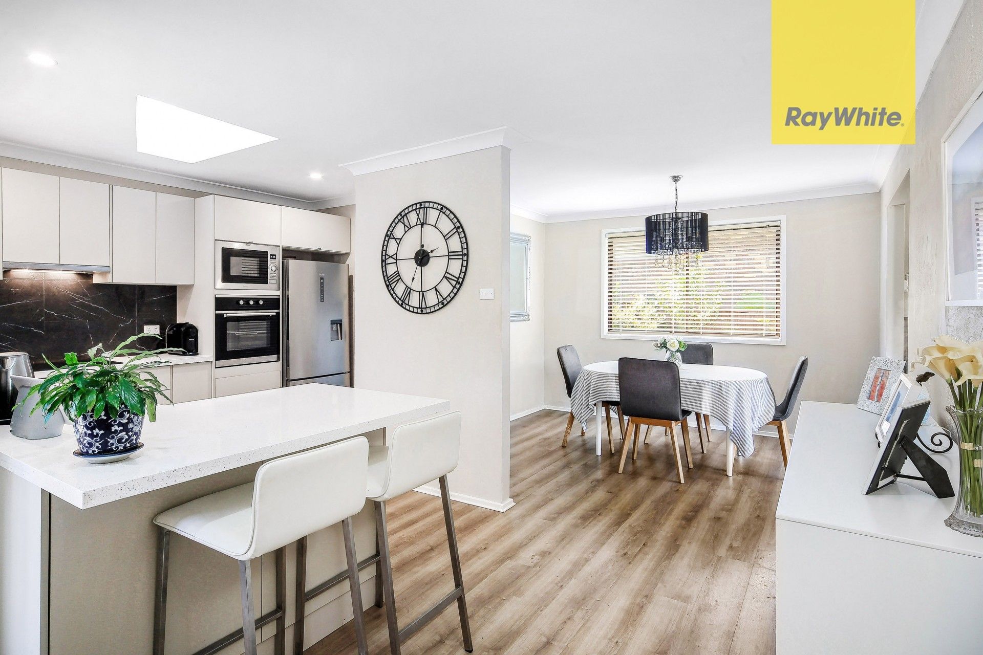 32 Pye Avenue, Northmead, NSW 2152