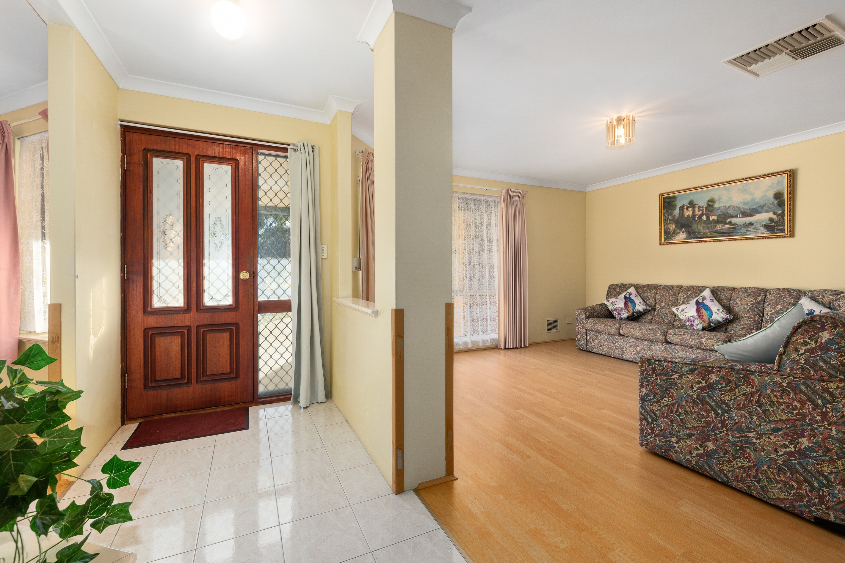2 Olive Grove, Beechboro, WA 6063