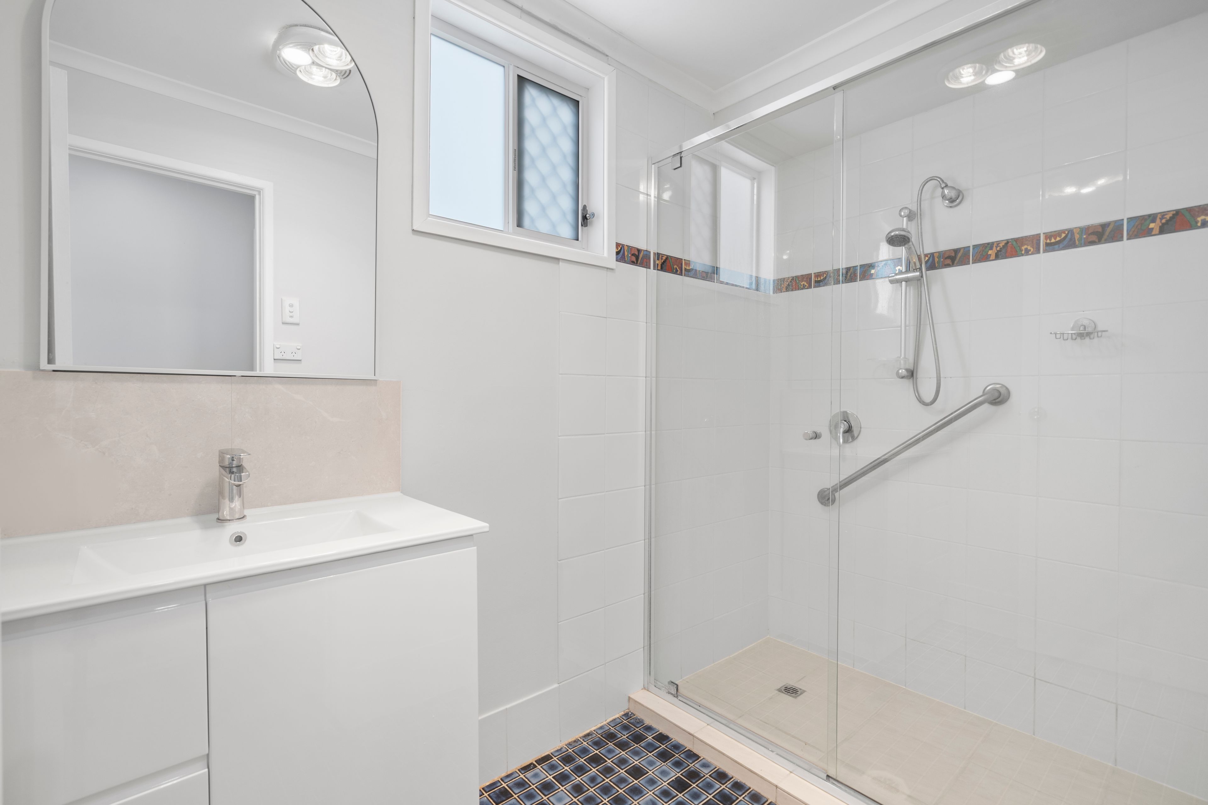 5 Breynia Street — photo 12 of 18