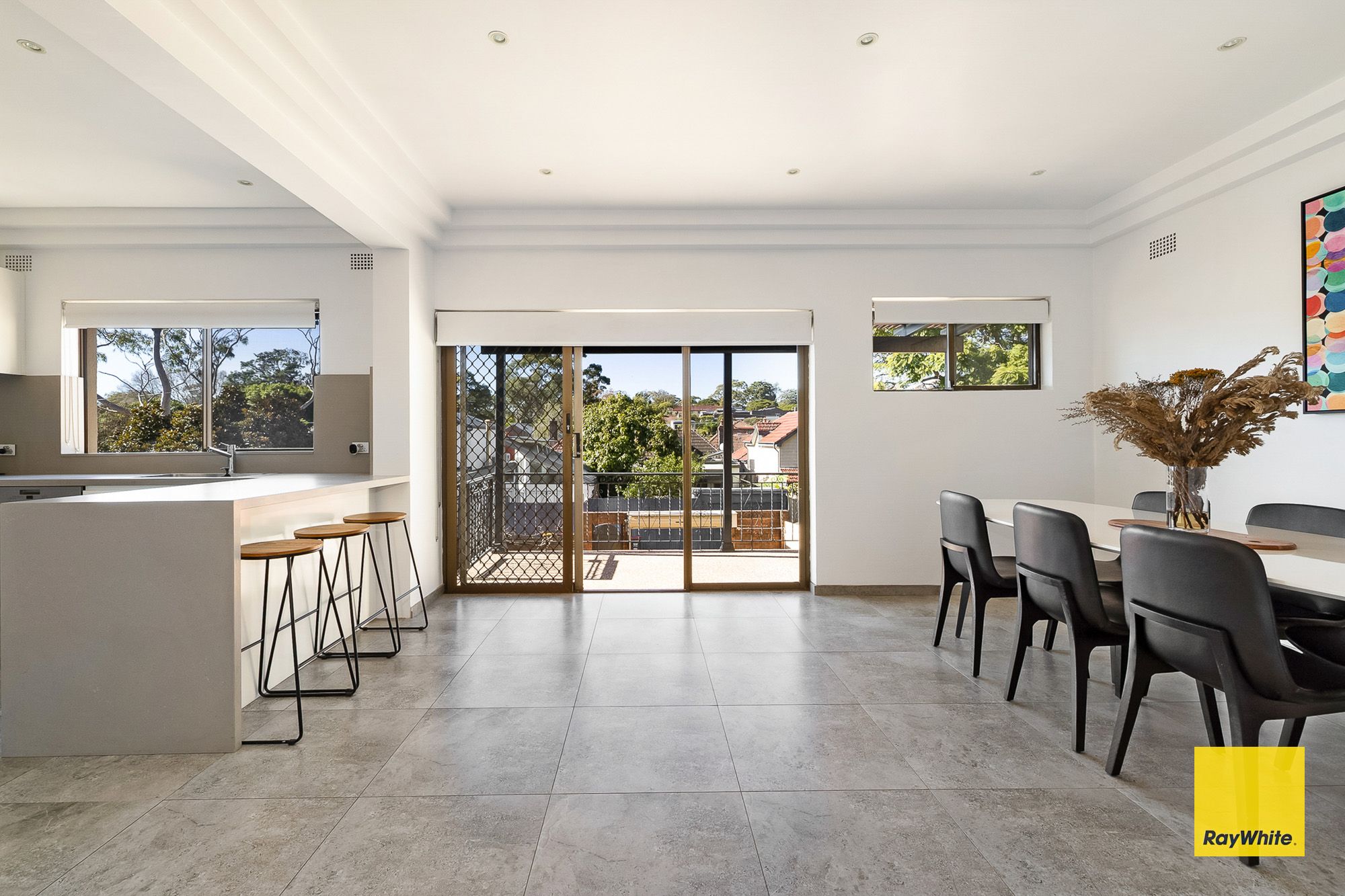 45 Stafford Street — photo 4 of 14