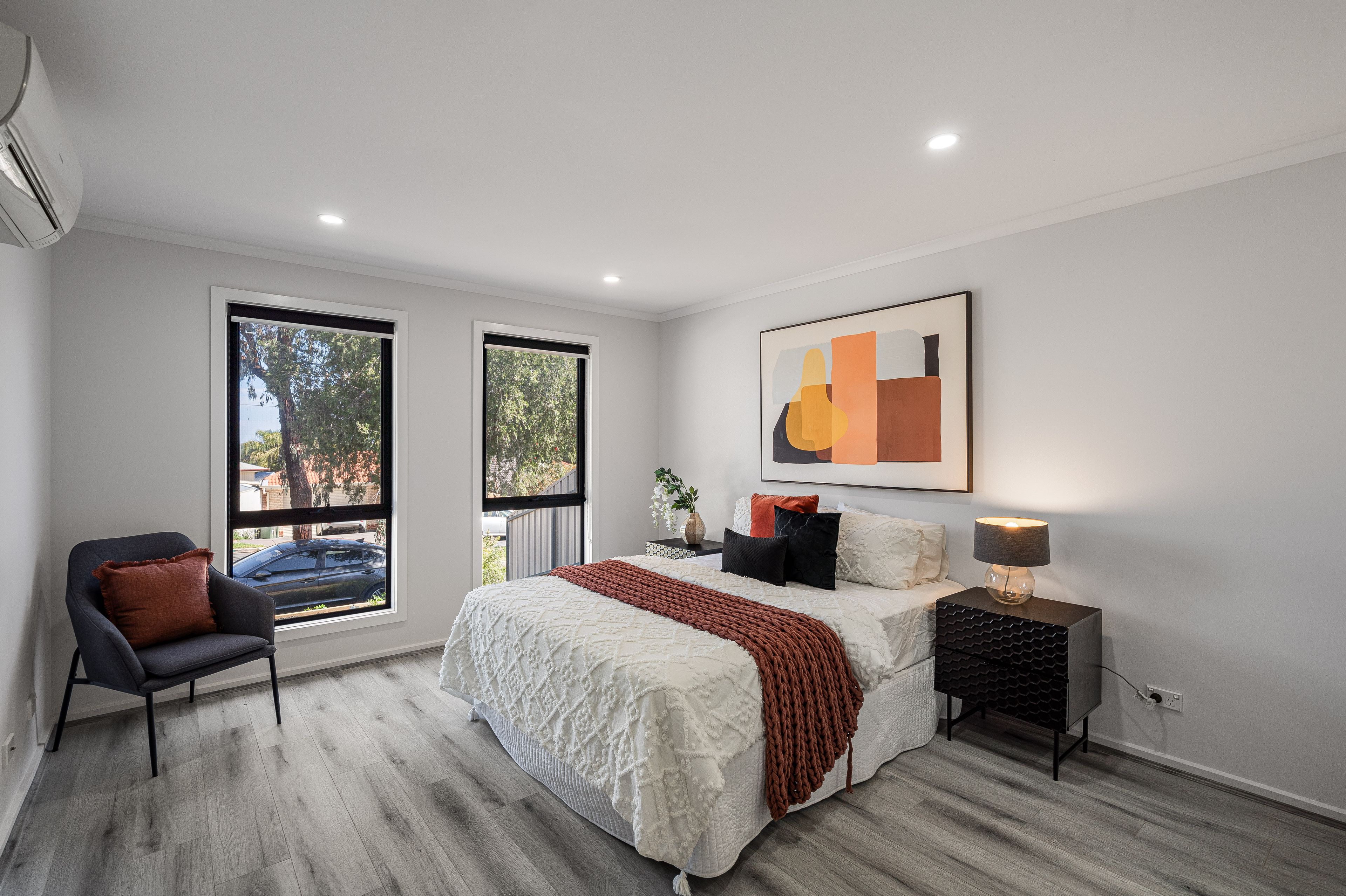 24 Park Terrace — photo 6 of 23