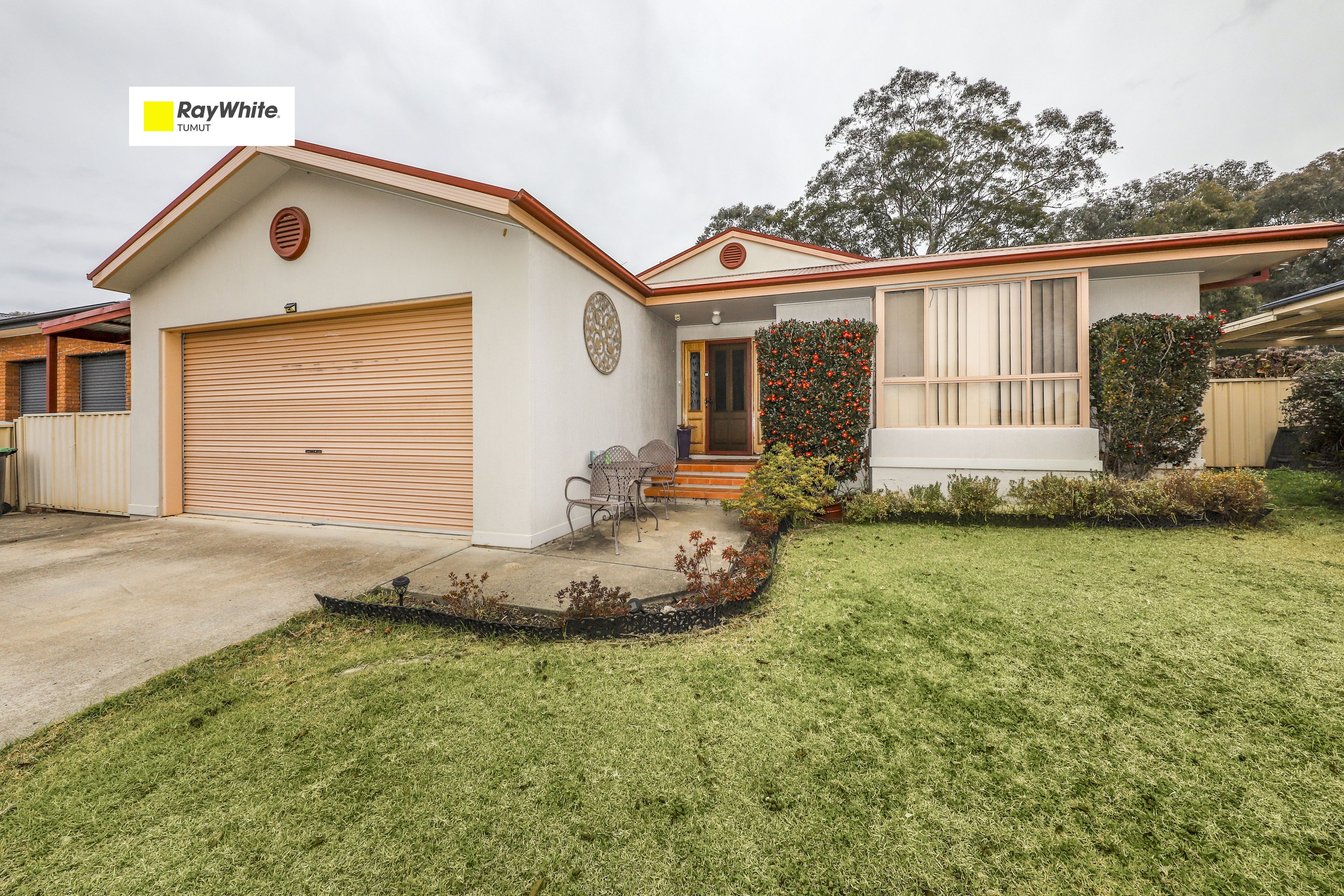 21 Harris Street, Tumut NSW 2720