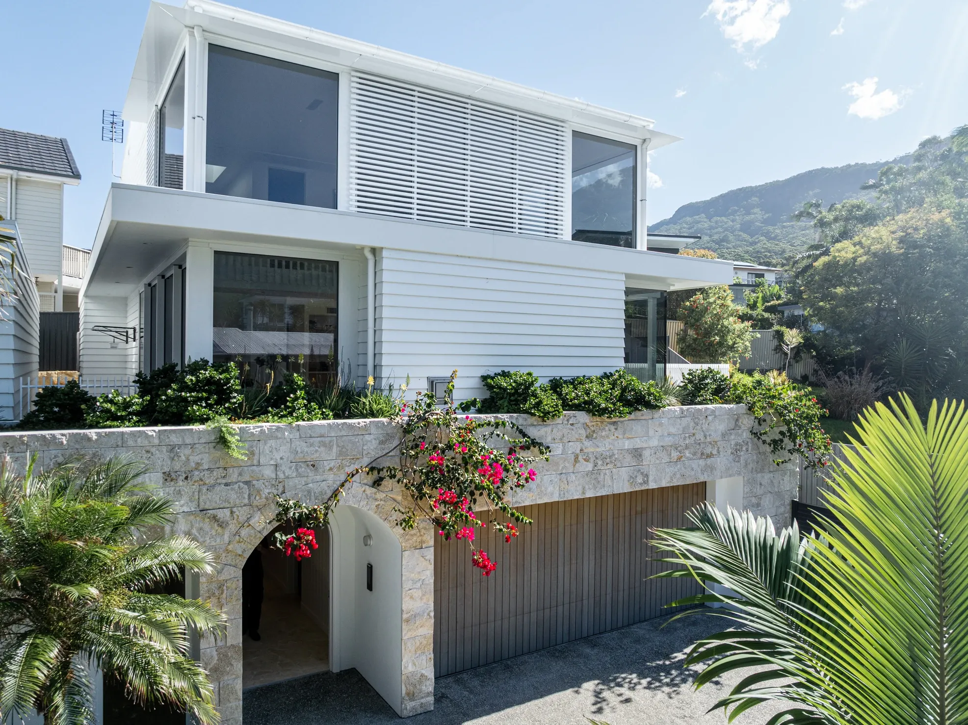 684B Lawrence Hargrave Drive, Coledale, NSW 2515