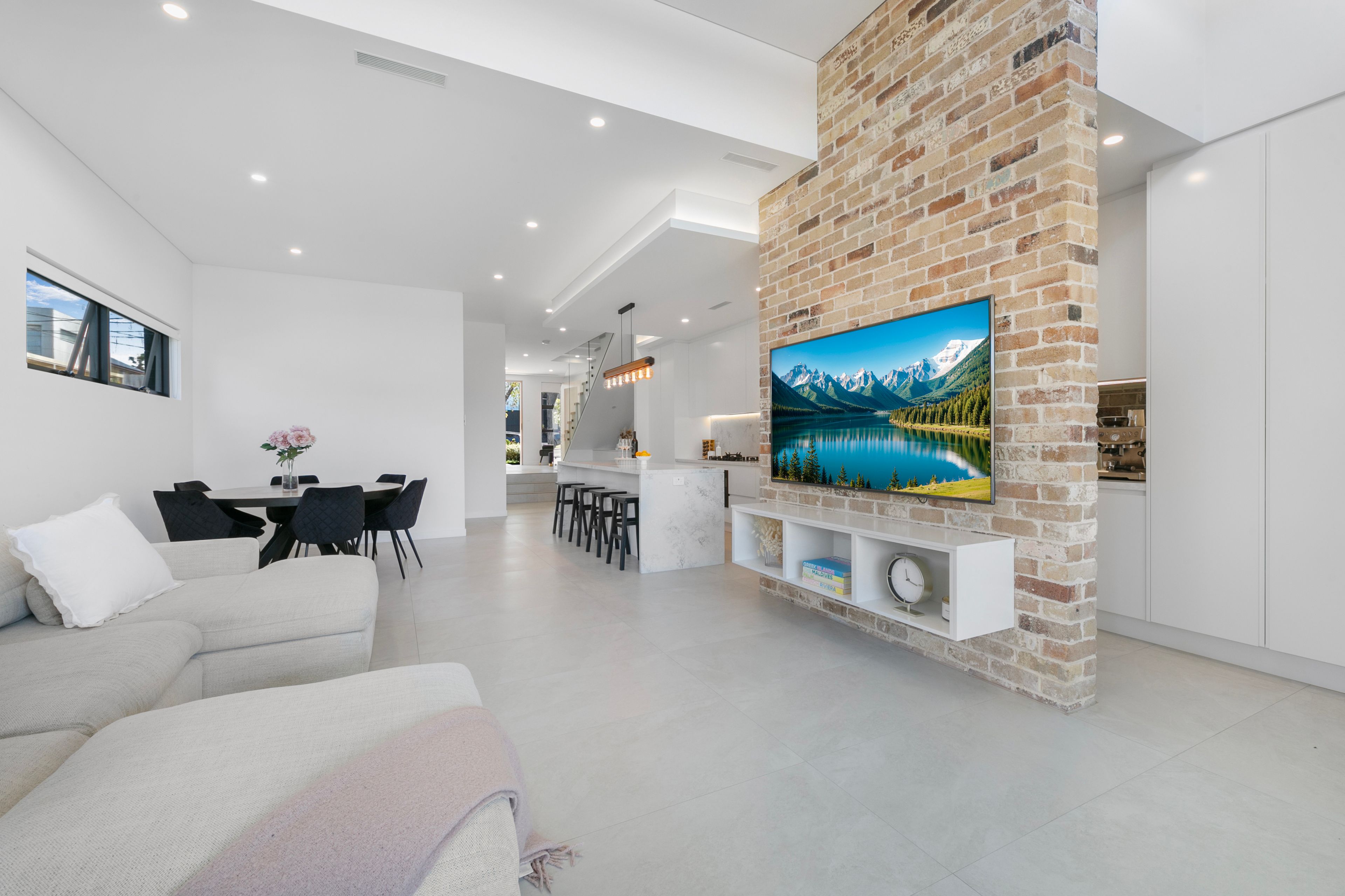 80 Thomas Street , Picnic Point NSW 2213