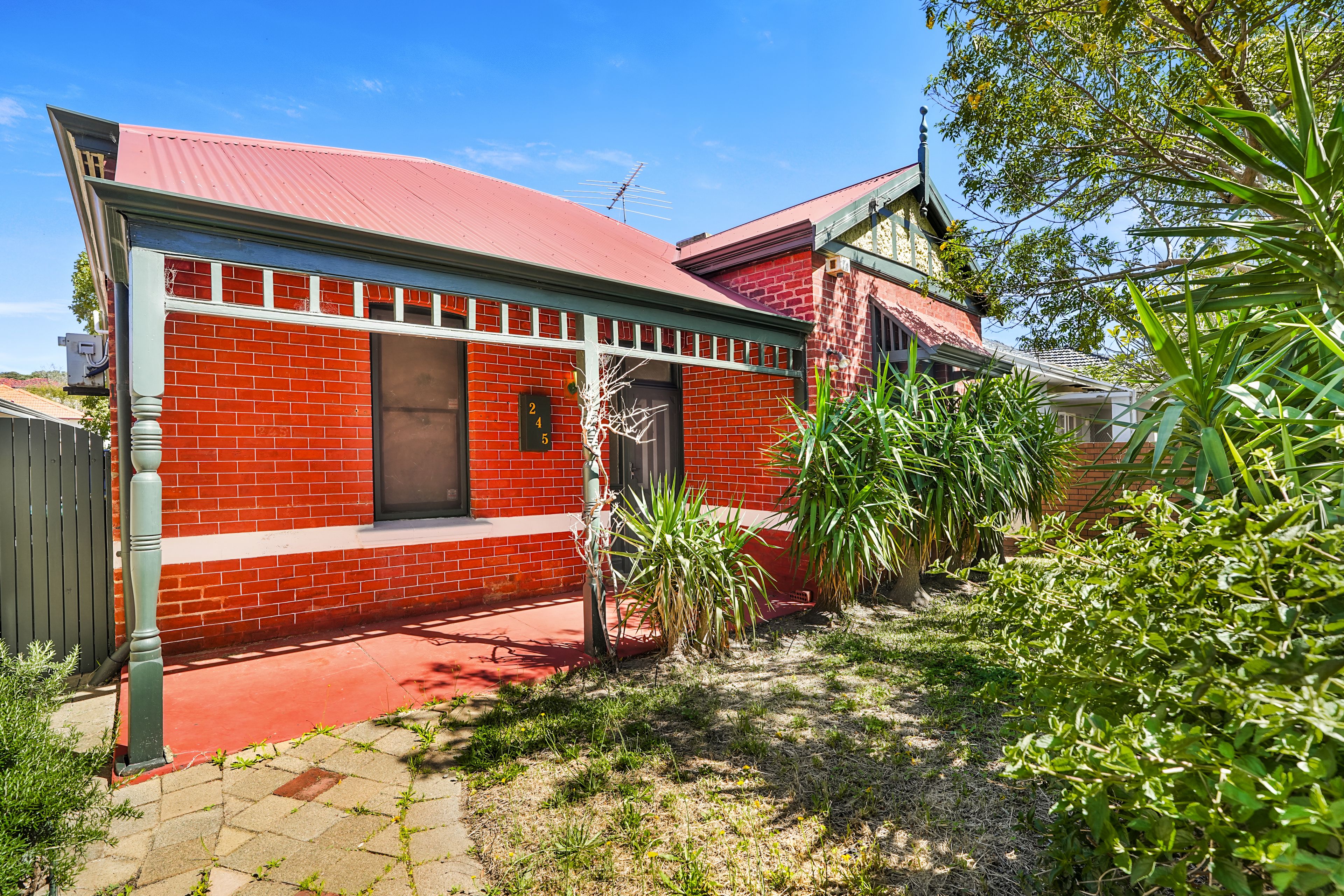 245 Loftus Street — photo from Ray White Inner North