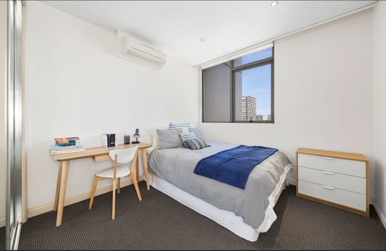 1212/6 Lachlan Street — photo 4 of 8
