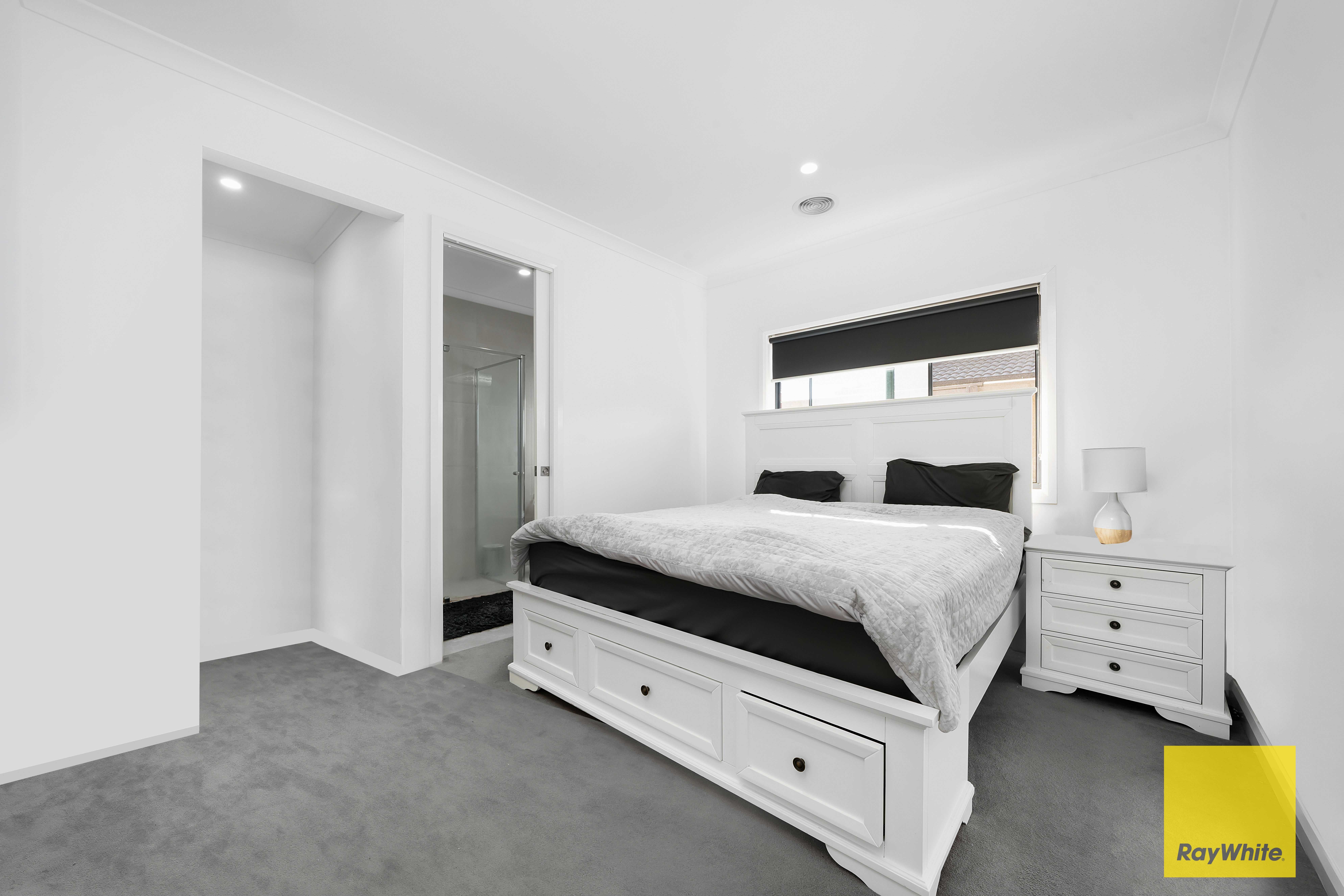 33 Skypac Drive, Truganina, VIC 3029