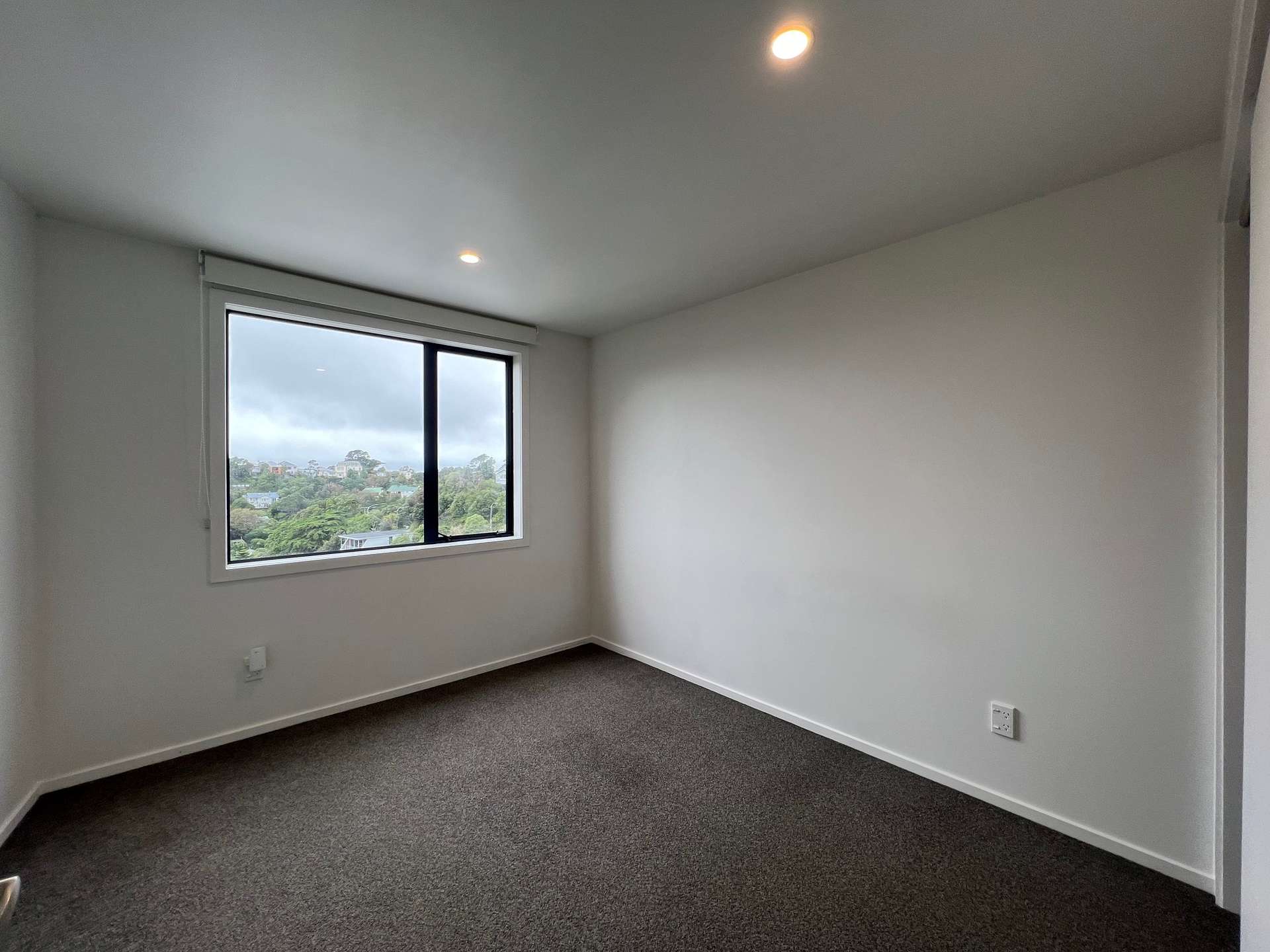2/51 Raroa Road photo 13