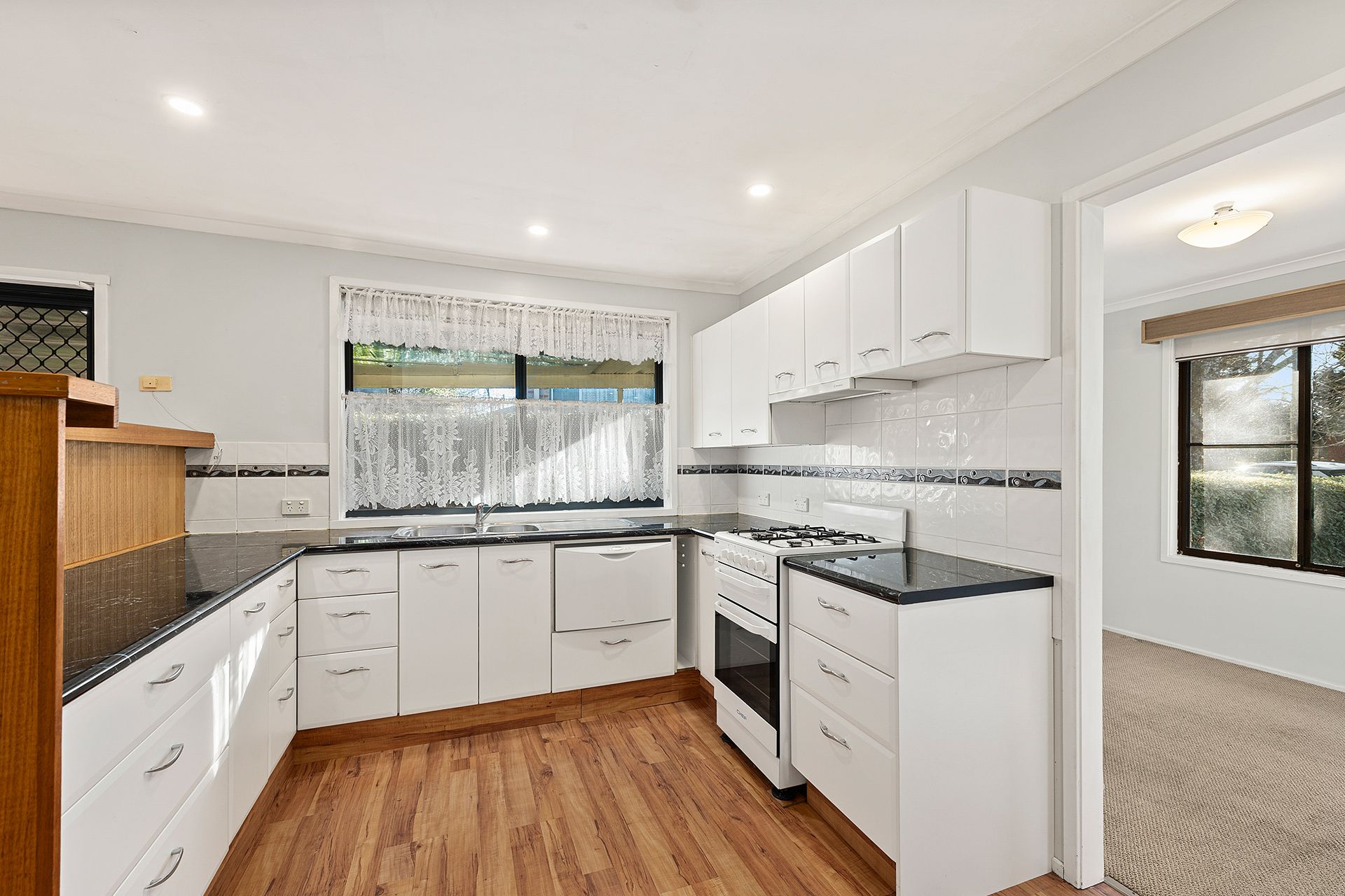 55 Kennedy Close, Moss Vale, NSW 2577