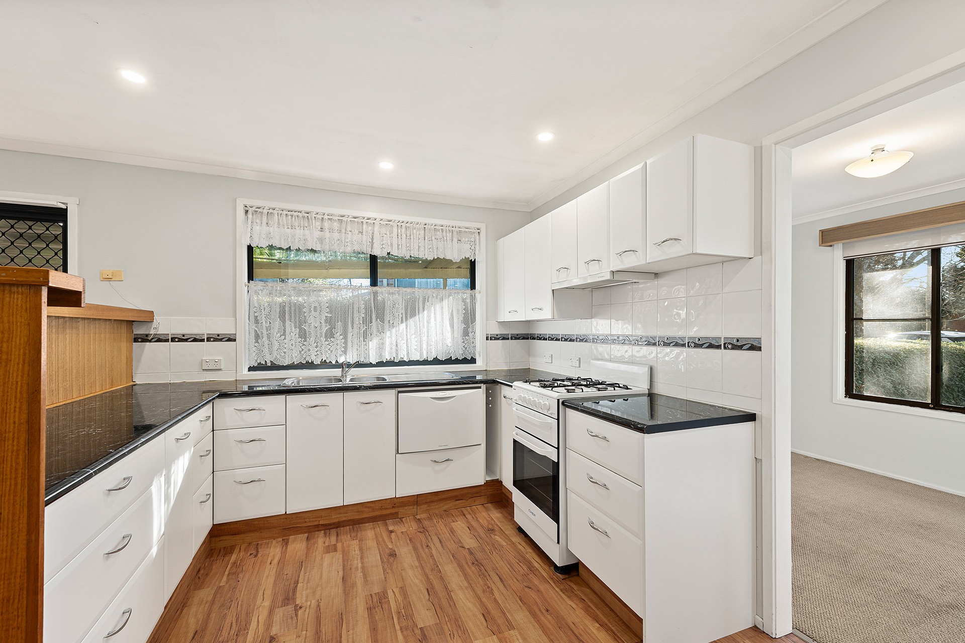 55 Kennedy Close, Moss Vale, NSW 2577