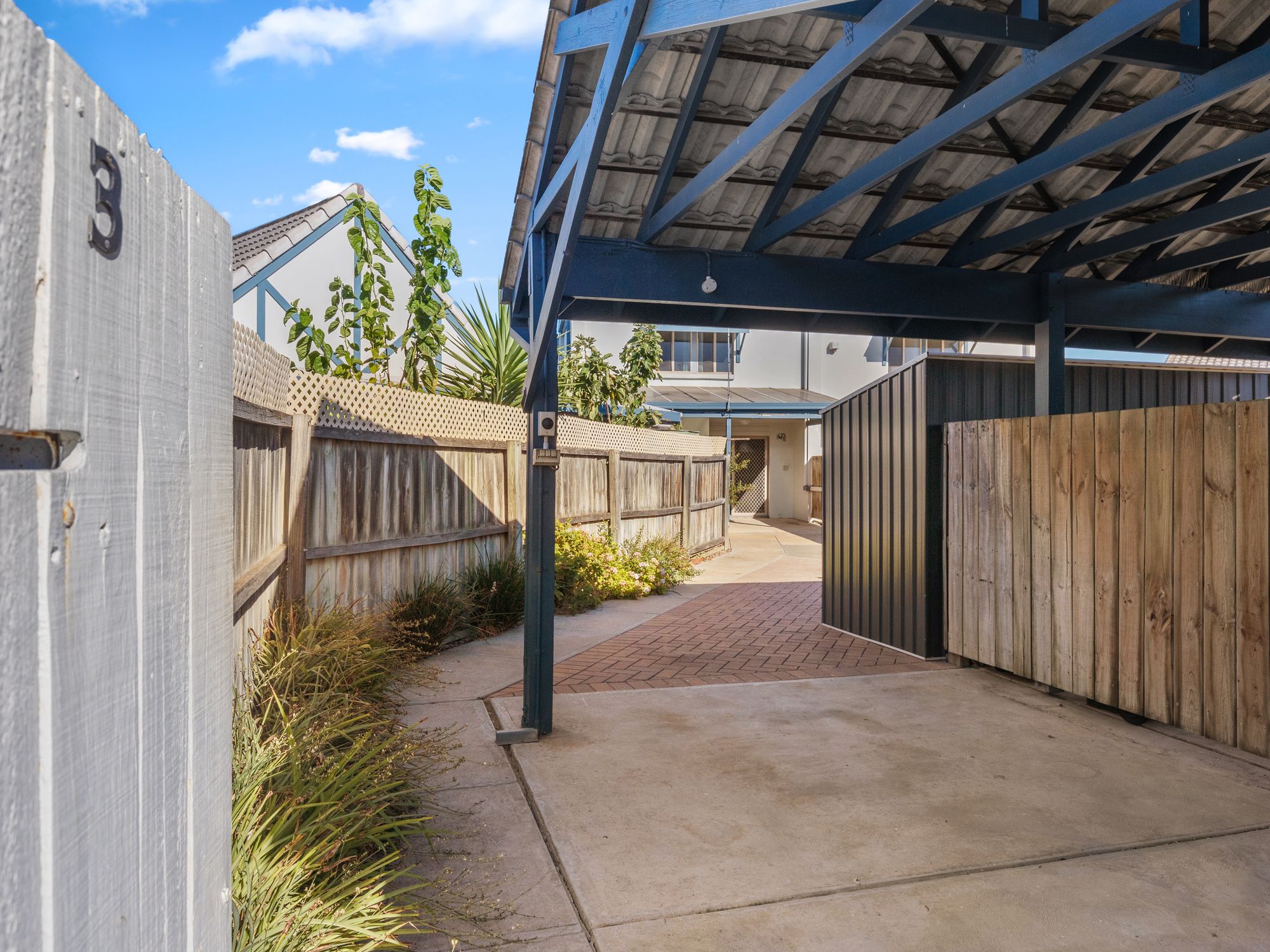 3/45 Falie Drive — photo 15 of 17