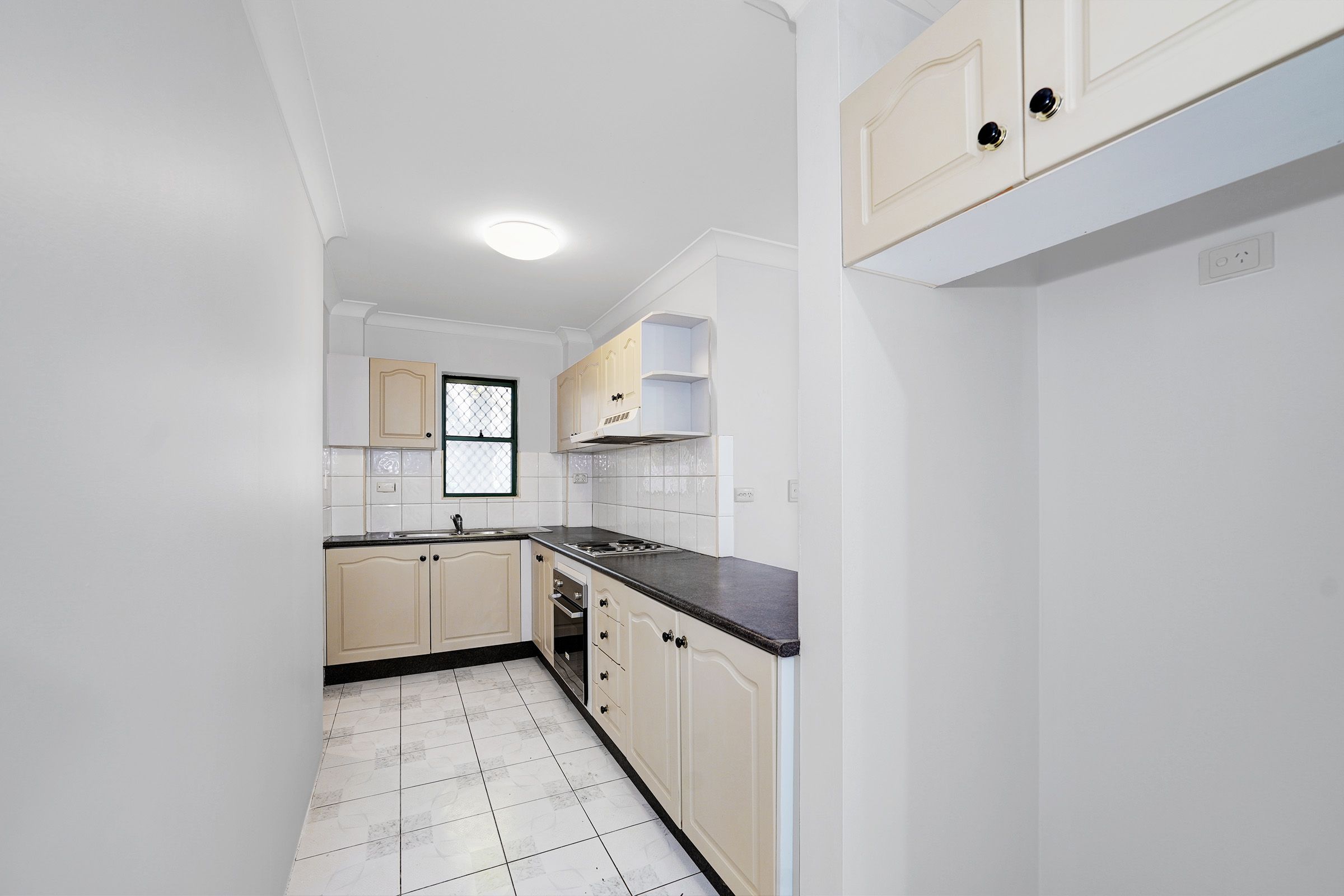 58/39 Dangar Place — photo 4 of 8