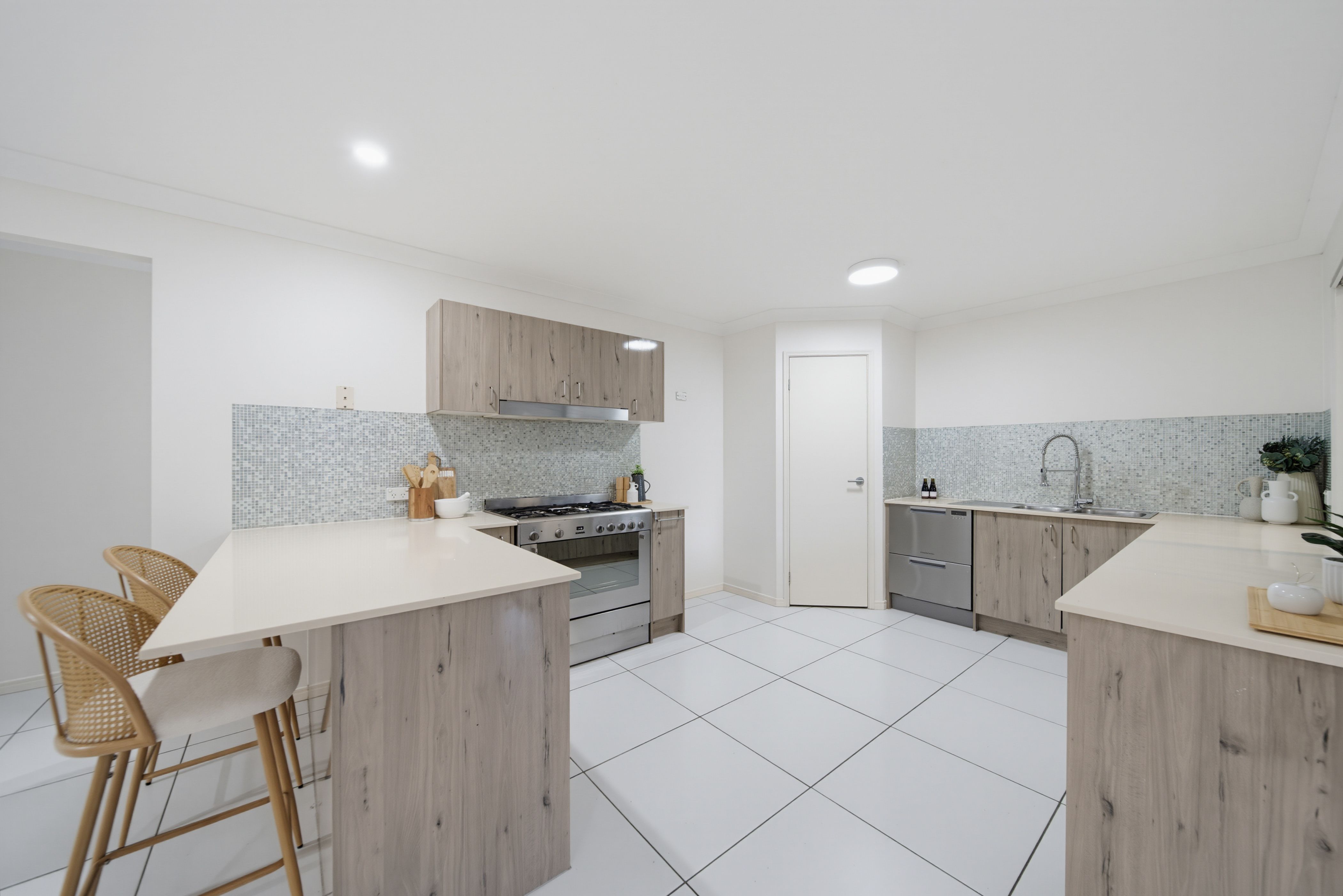 5 Sevenhill Place — photo 6 of 26