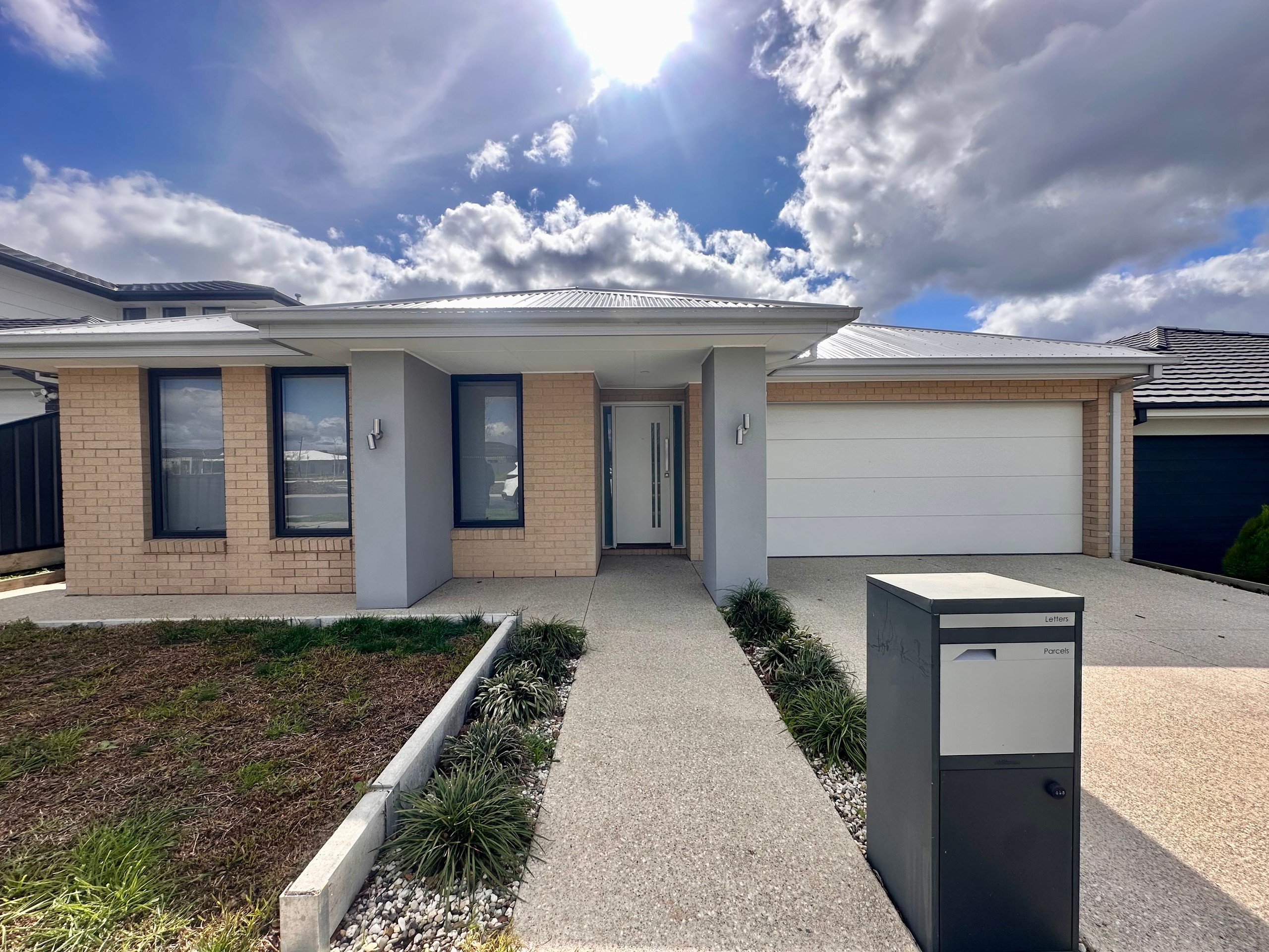 5 Bookham Circuit, Kalkallo, VIC 3064