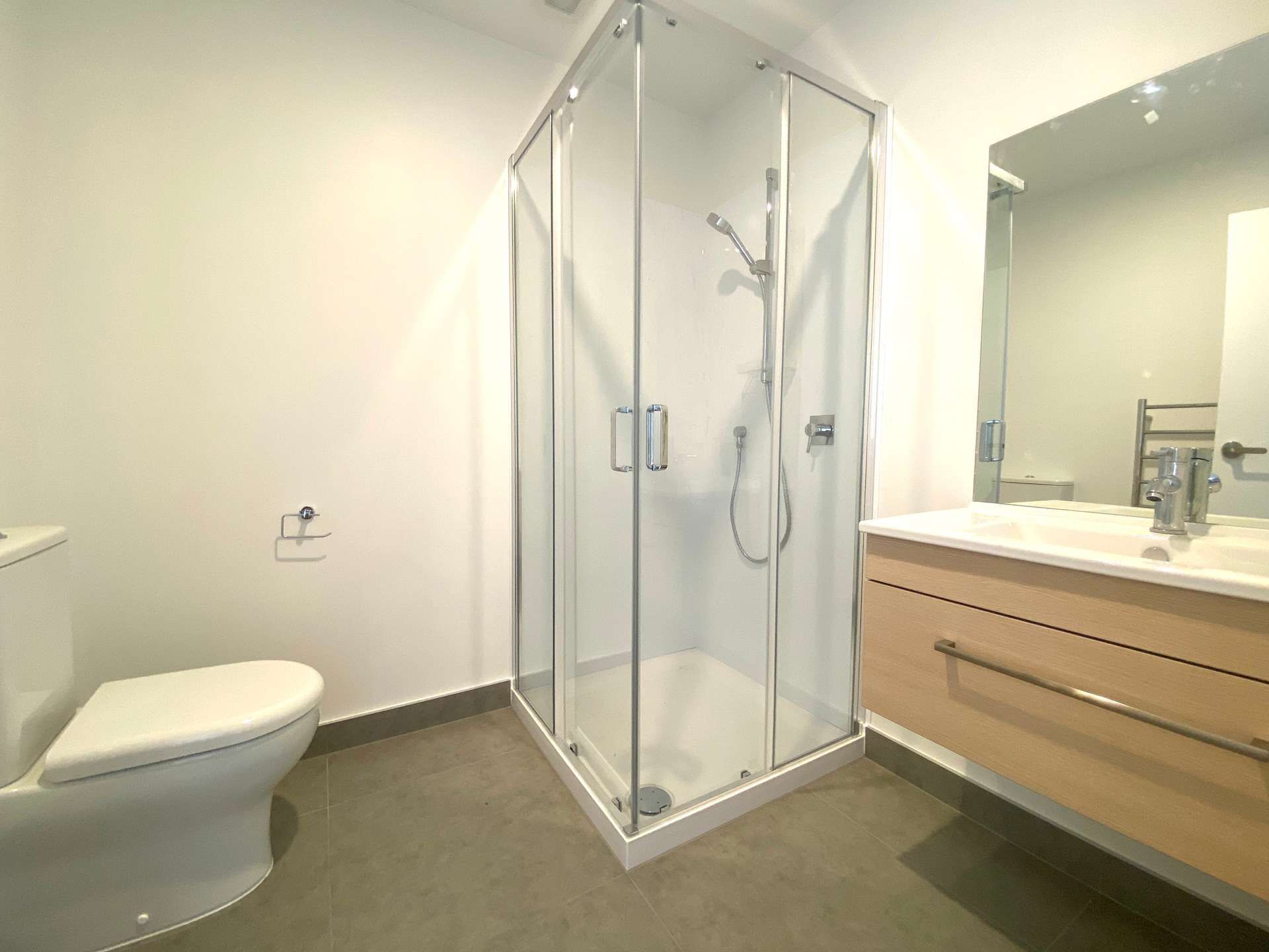 7/27 Price Crescent, Mount Wellington, Auckland City 1060 House for